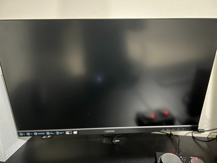 Lenovo Legion Y27q-20 27-inch WLED Gaming Monitor