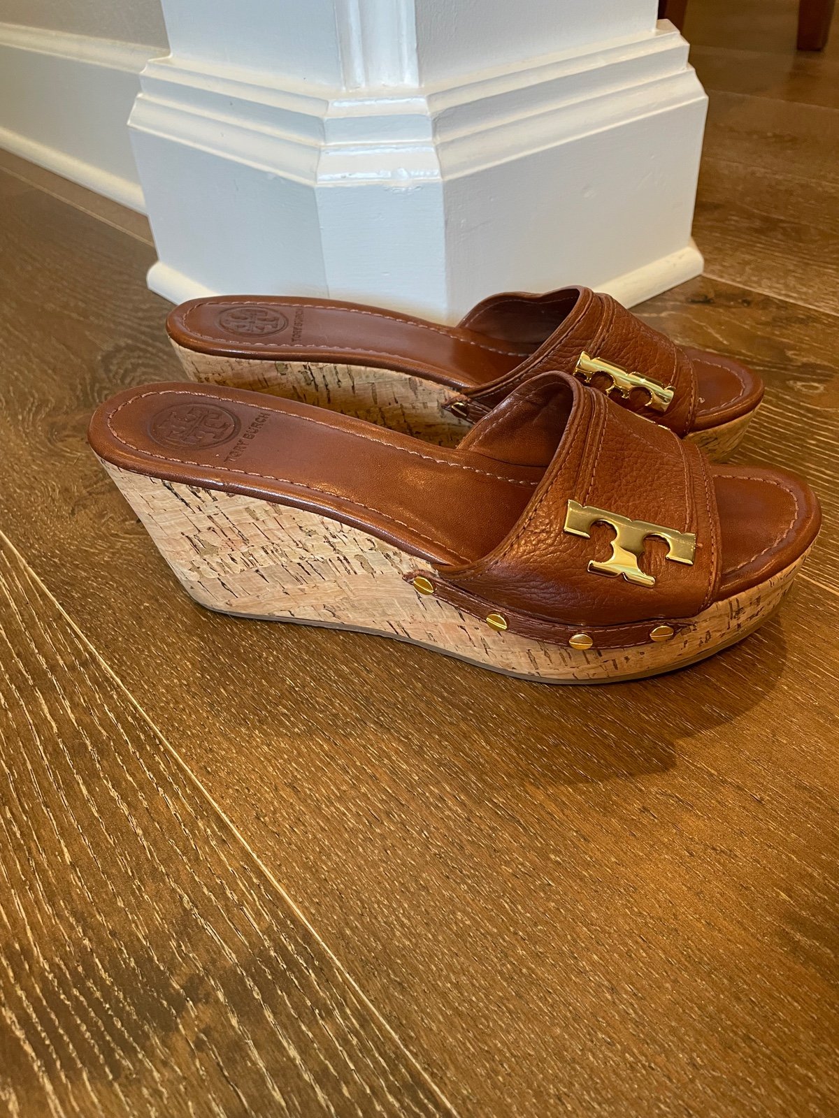Tory Burch wedges size 8.5!