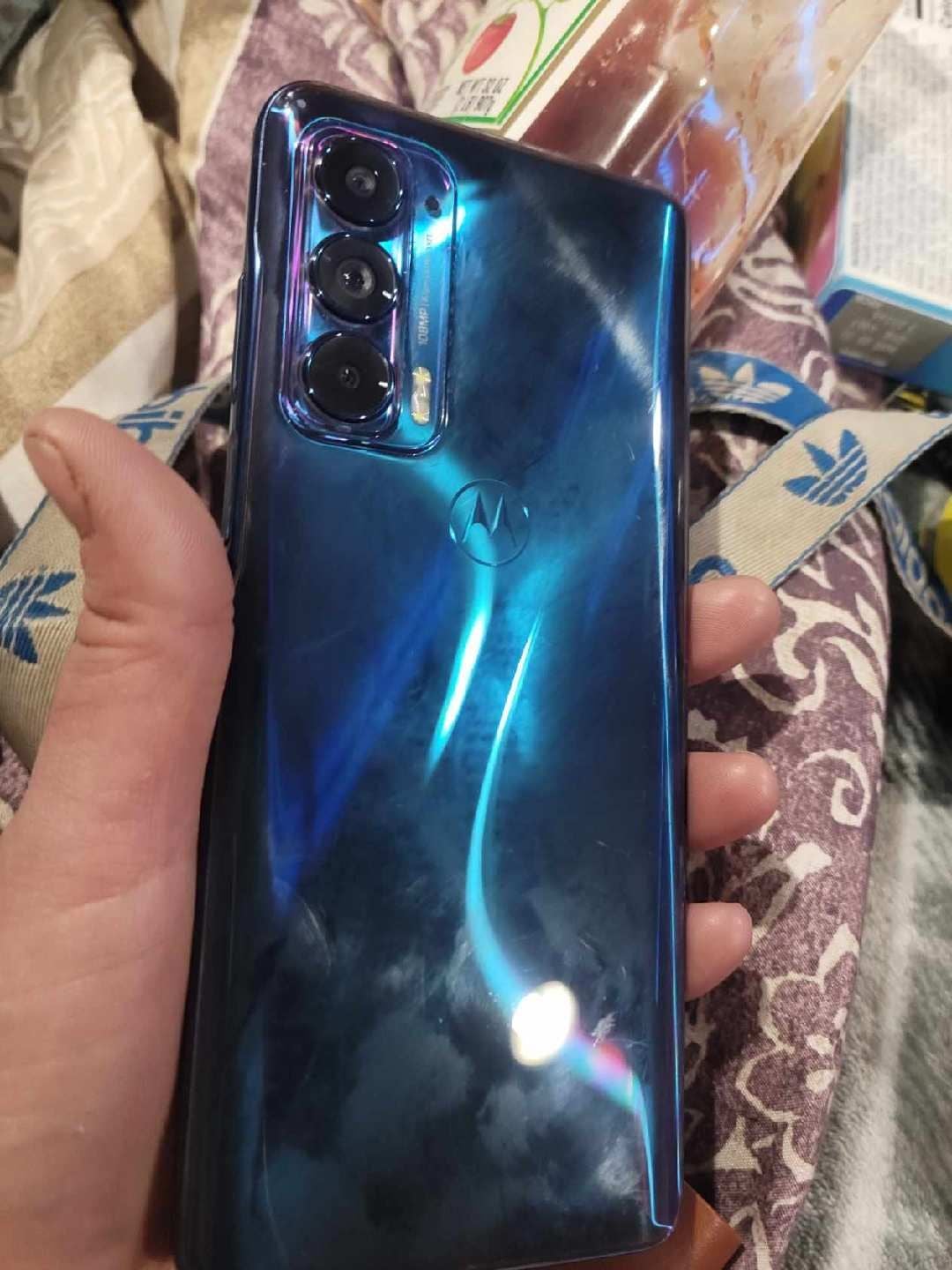 Motorola edge