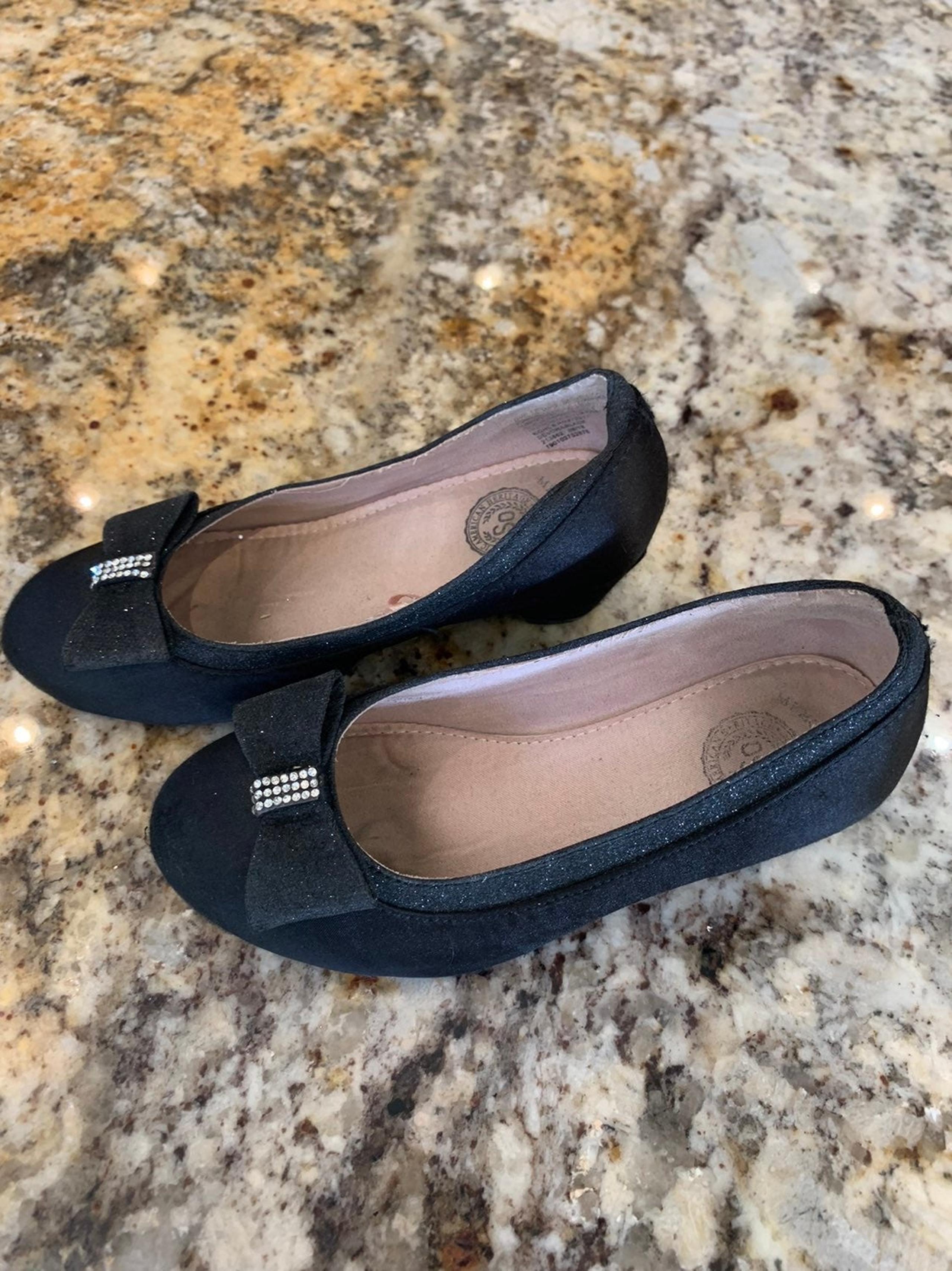 American Heritage girls heels sz 12