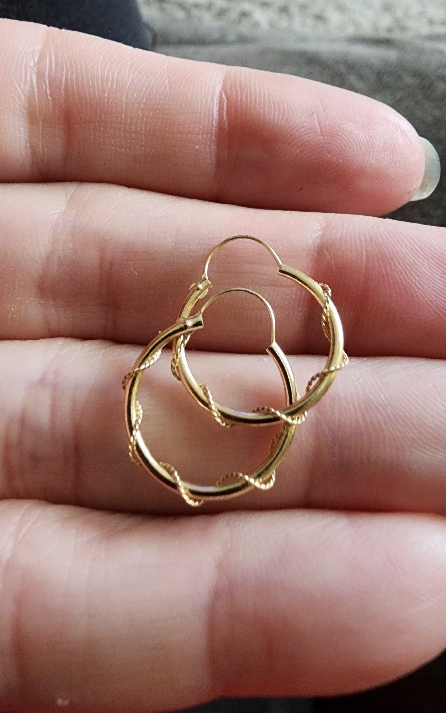 14k gold hoop earrings