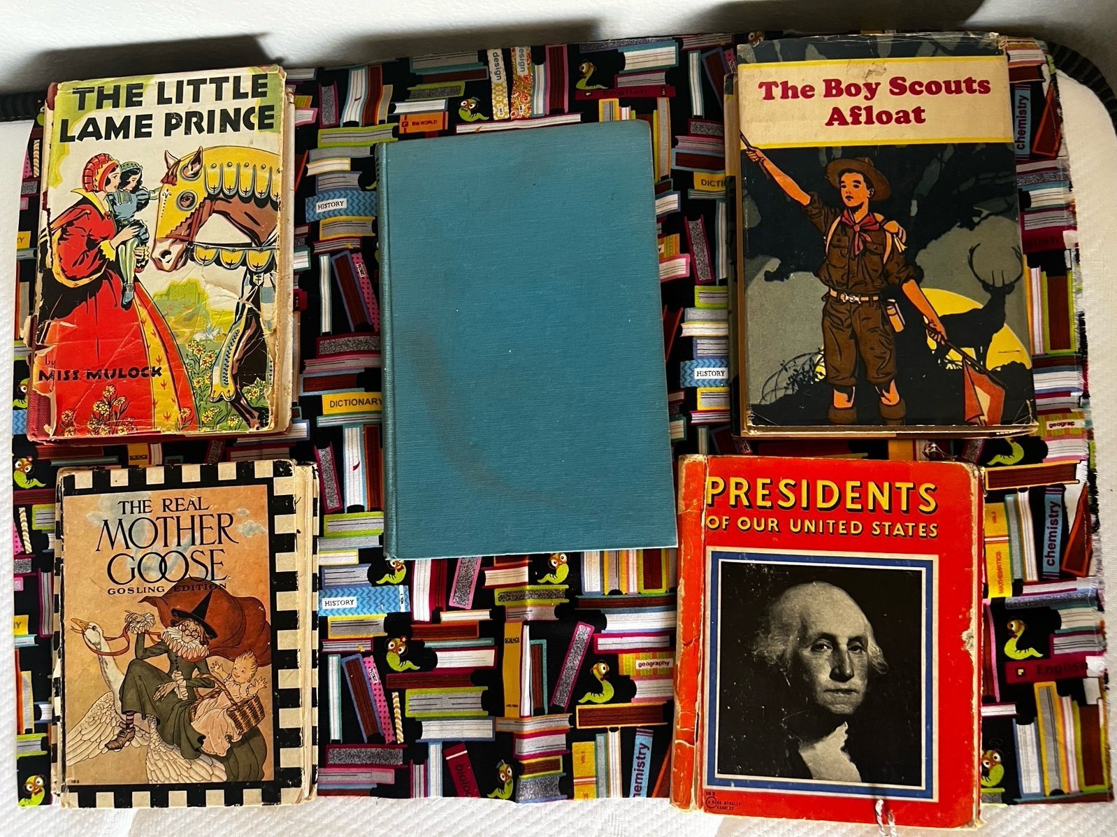 Vintage books set of 5