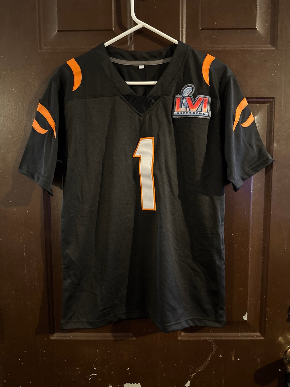 NFL Youth Sz L Super Bowl LIVI Cincinnati Beagles #1 Ja’ Marr Chase Sewn Jersey
