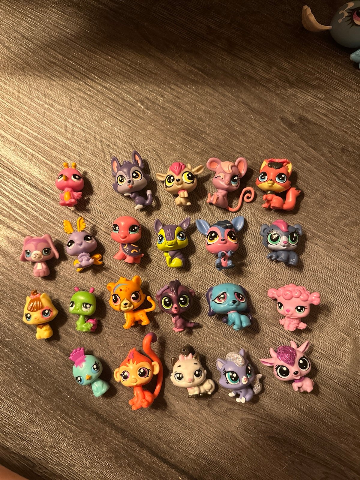 MINI LPS (read description)