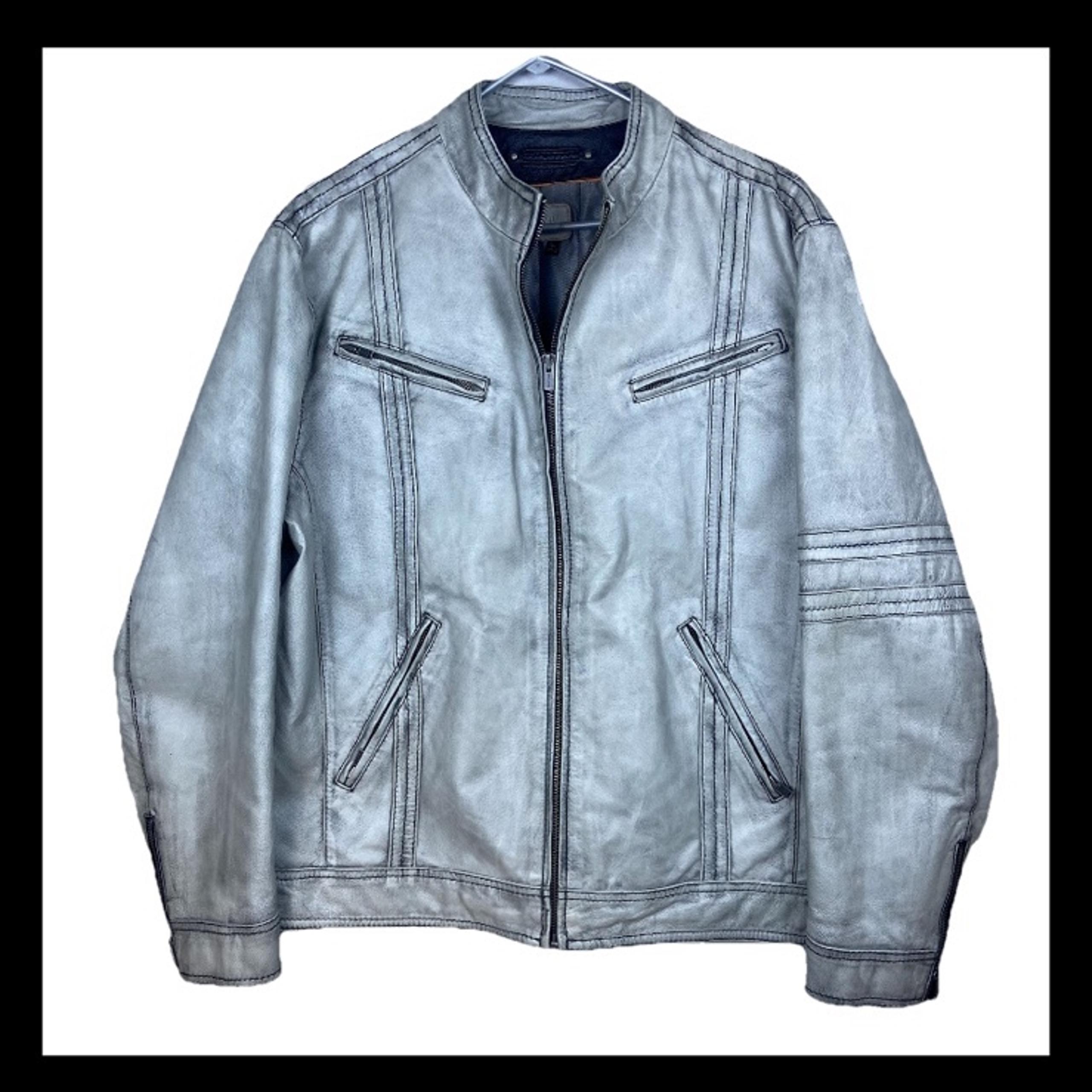 Wilsons Leather Motorcycle Jacket Men’s XL lined Leather Gray Silver Full Zip