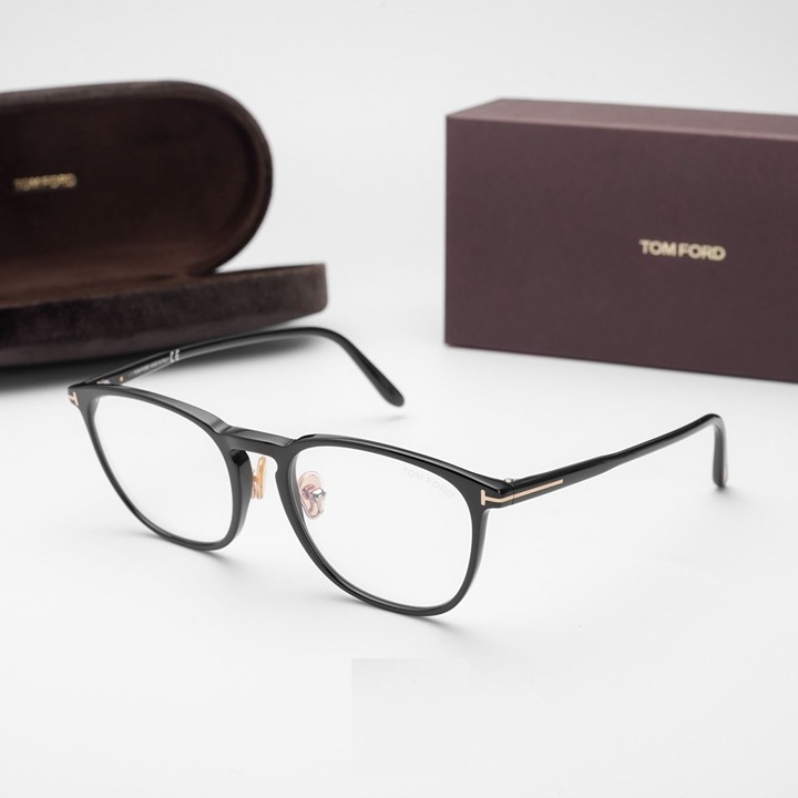 NEW Tom Ford FT5700-B-001 Eyeglasses