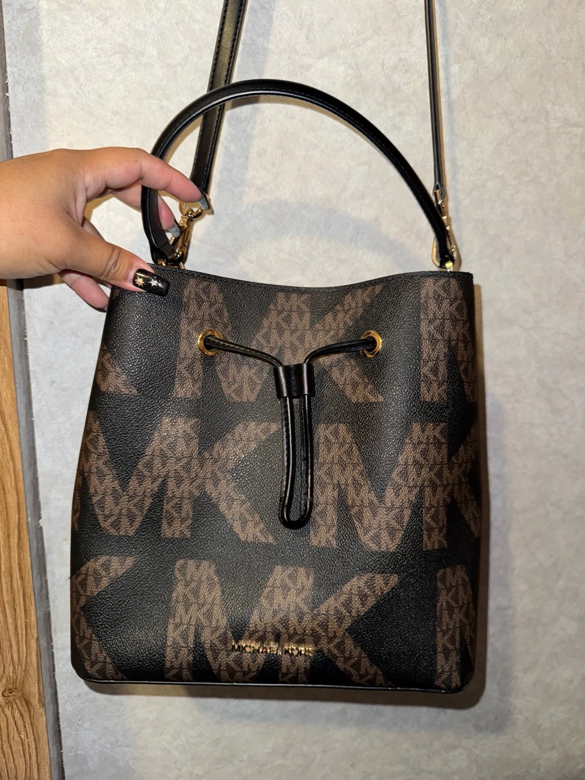 Michael Kors logo bucket tote