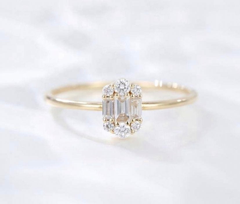 *SALE* 14k solid Gold diamond Wedding ring Size 6