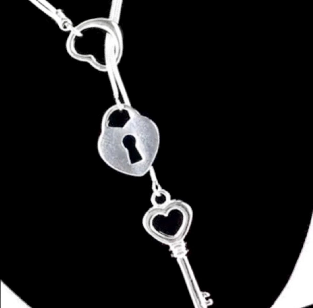 Designer style necklace
