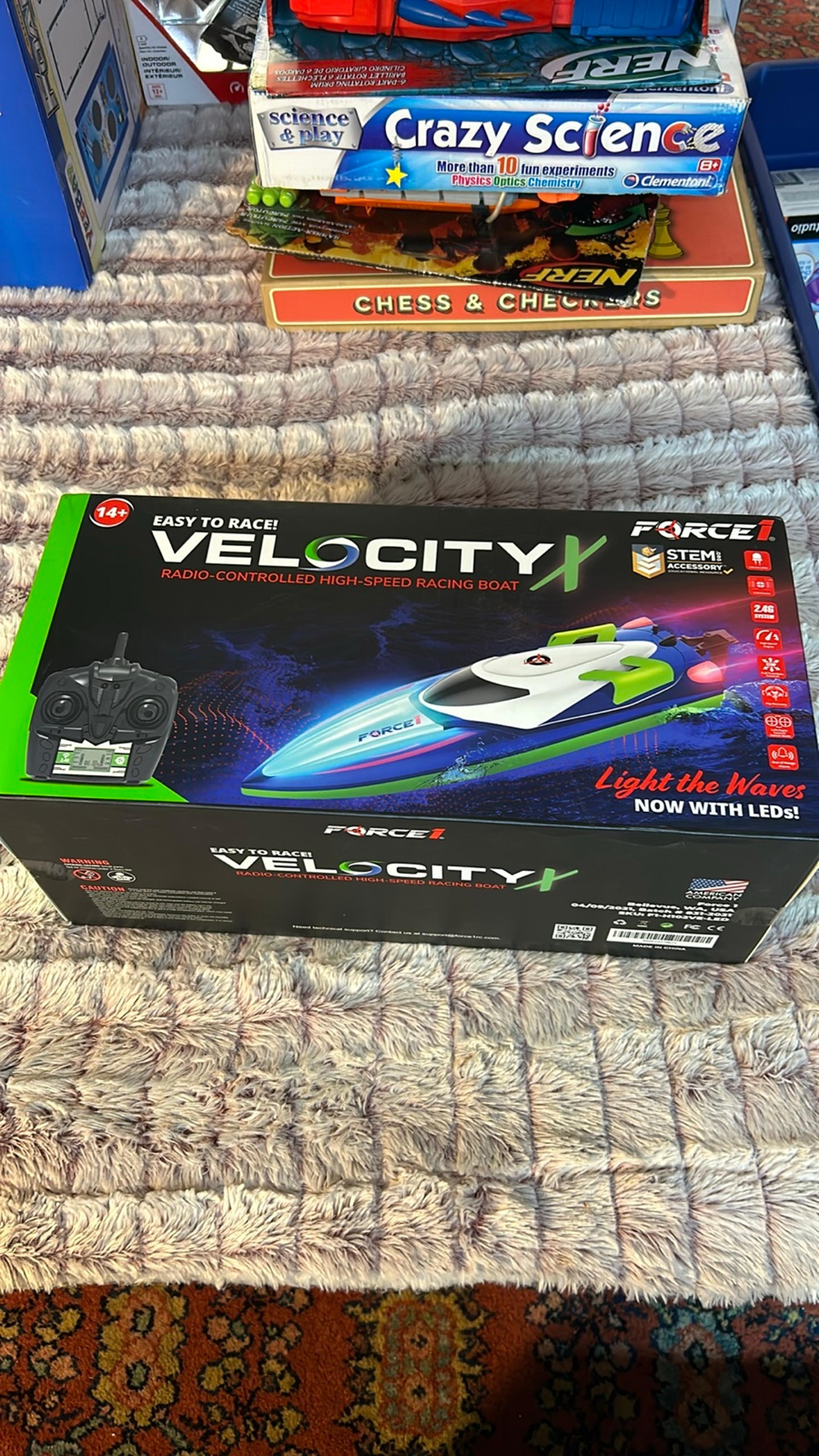 Easy to Race Velocity Radio Control high Speed Racing Boat