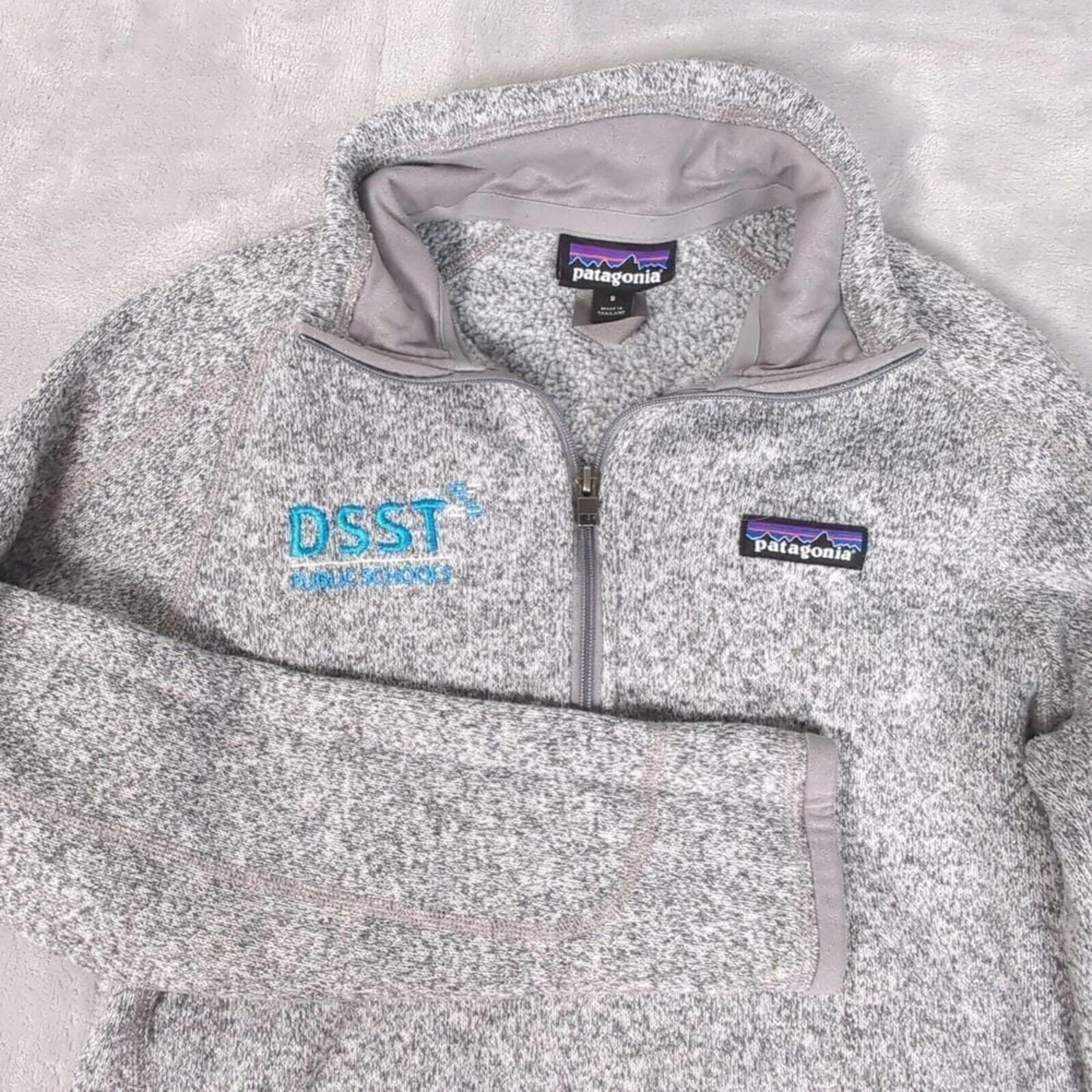 Patagonia Better Sweater Womens Small Gray 1/4 Zip Fleece Pullover Knit DSST