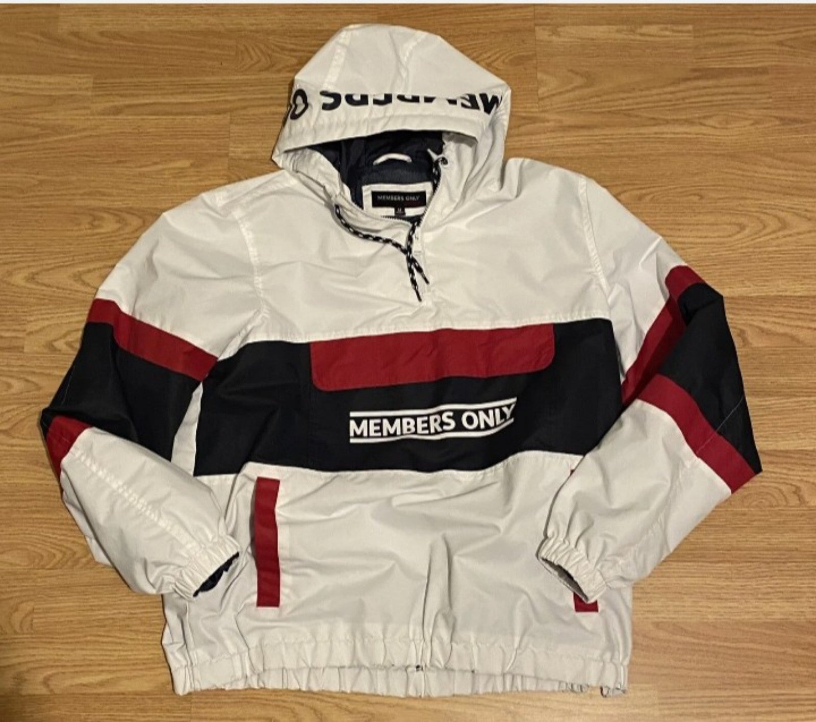 Members Only sport jacket men size medium white blue red
