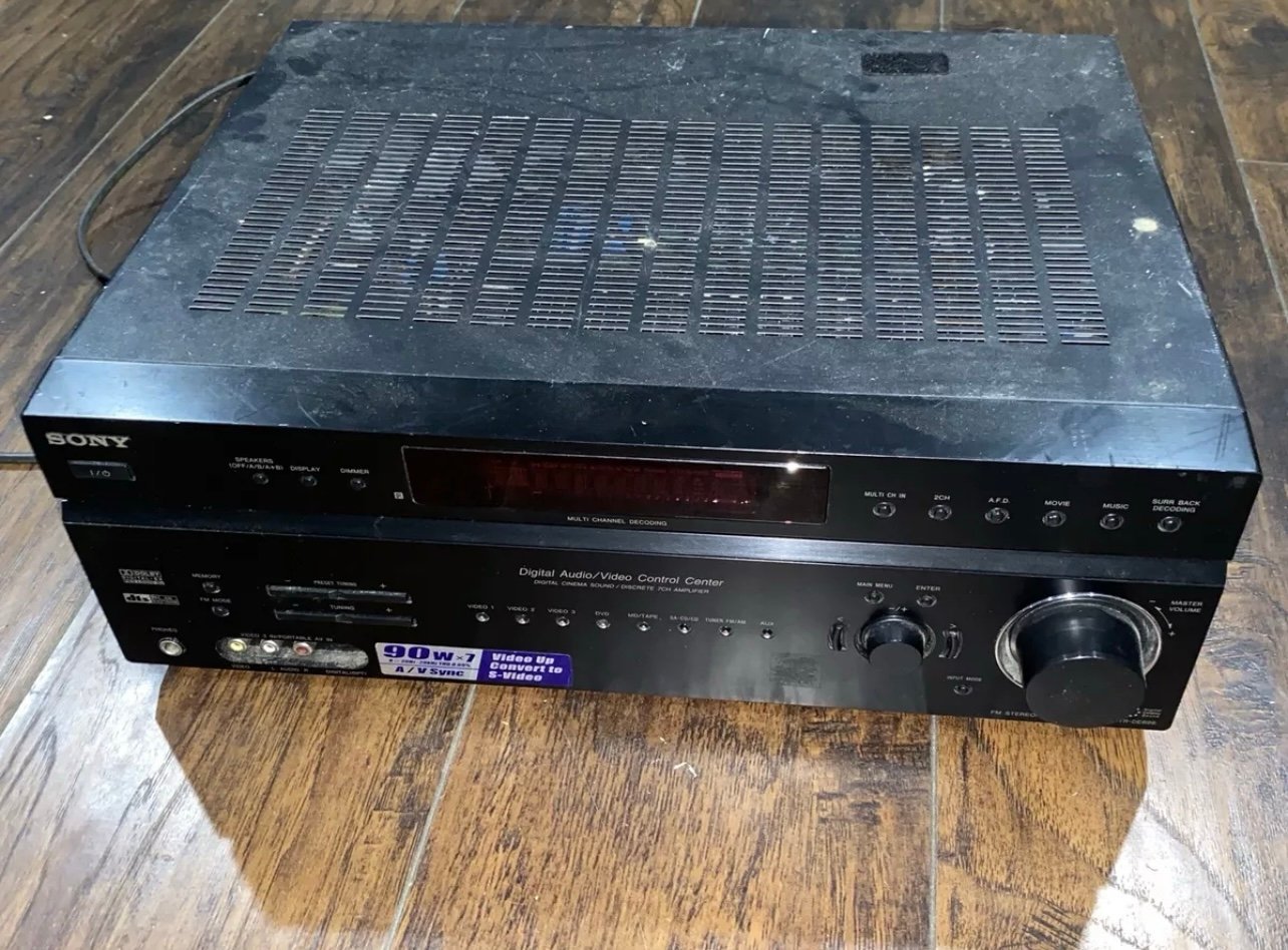 Sony STR-DE698 Digital Audio/Video Control Center FM Stereo/ FM-AM Receiver
