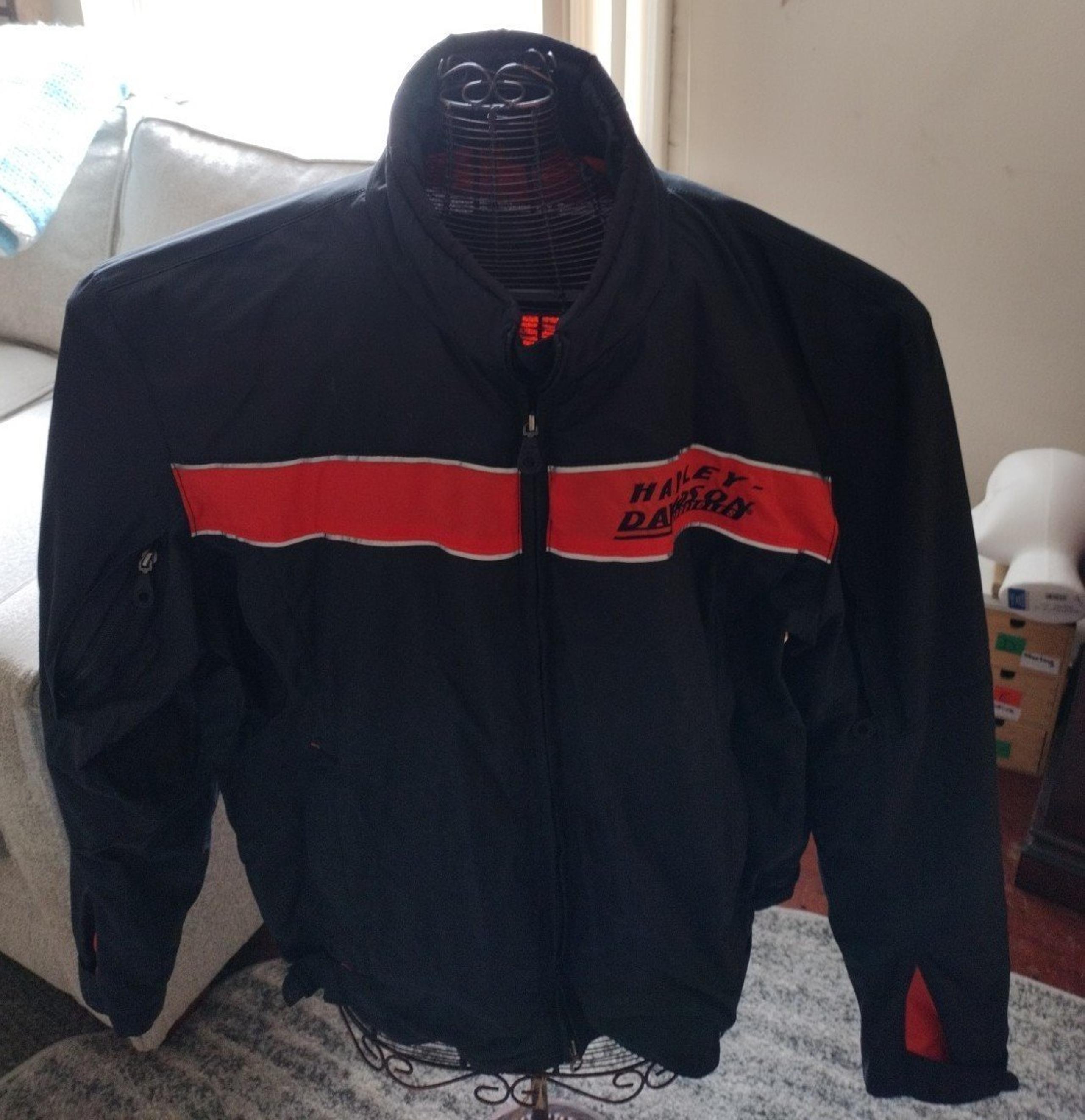 Harley Davidson Wind Breaker Racing jacket Coat. Orange and Black. Men's XL.