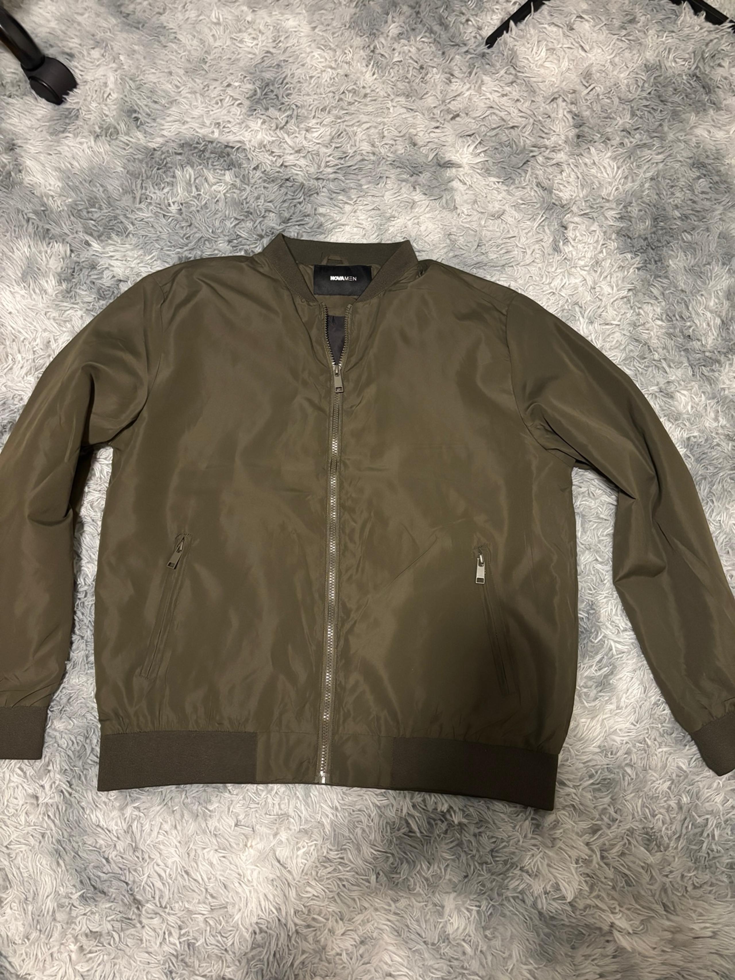 Nova Men bomber jacket NWOT