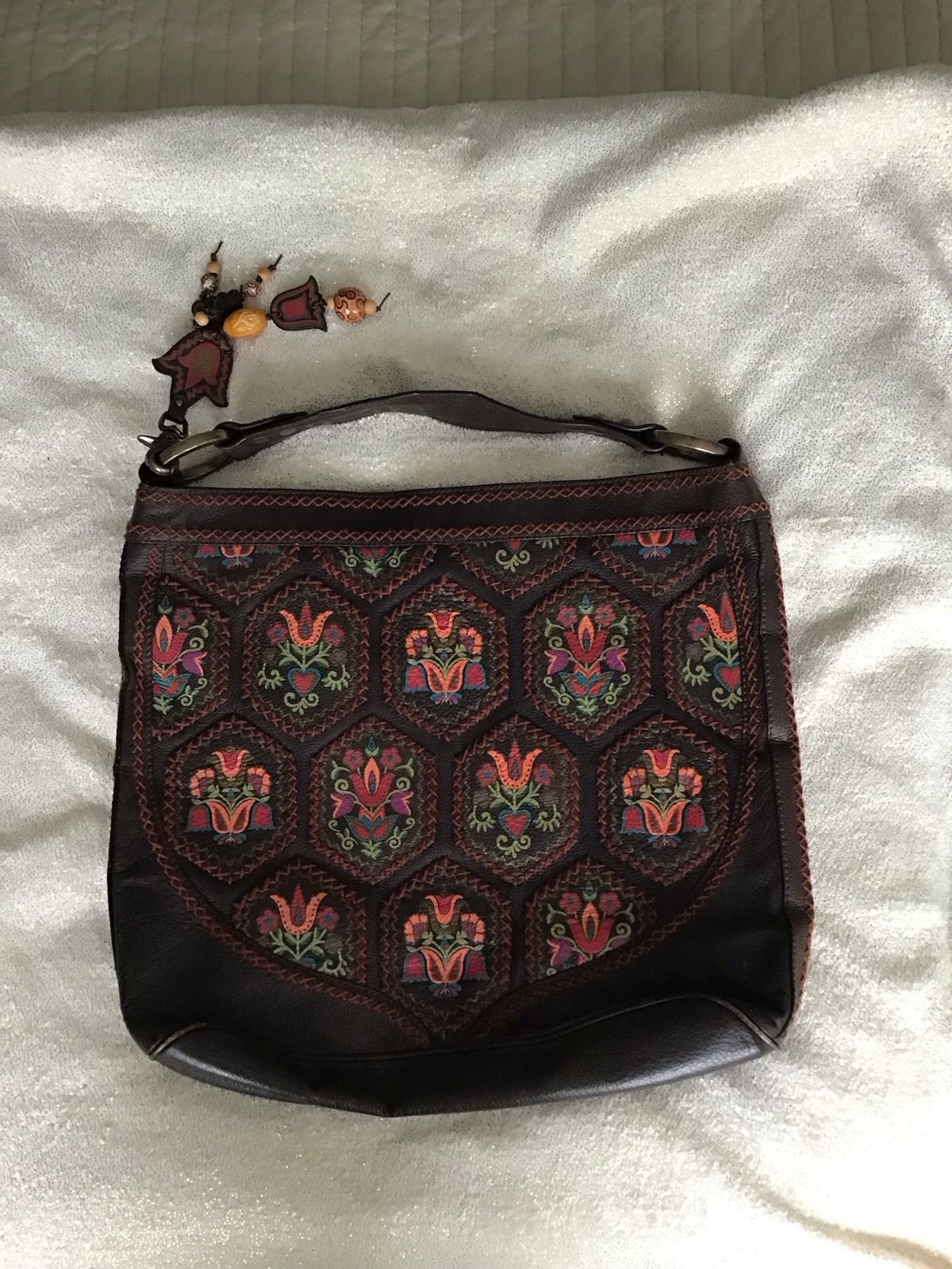 The Isabella Fiore Top Audra Leather Handle Shoulder Bag