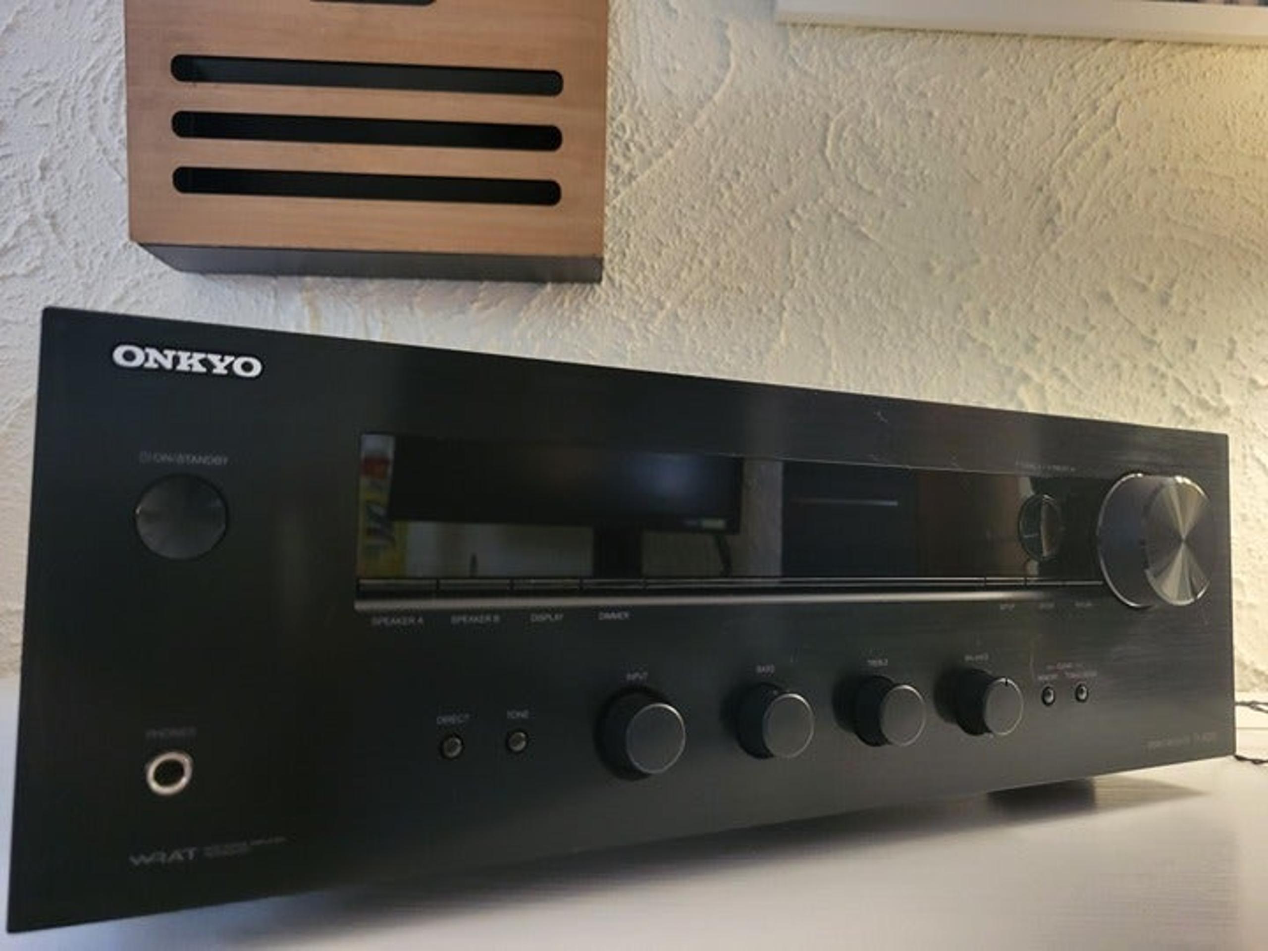 Onkyo TX-8020 Stereo Receiver / tested and working