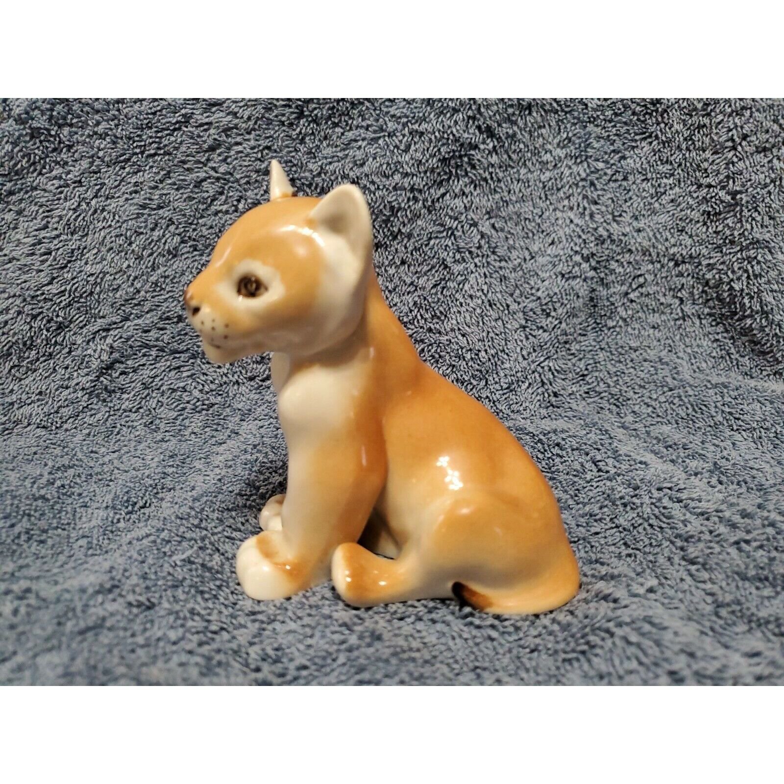 VTG Lion Cub Lomonosov Made in Russia Porcelain Figurine Animal R17