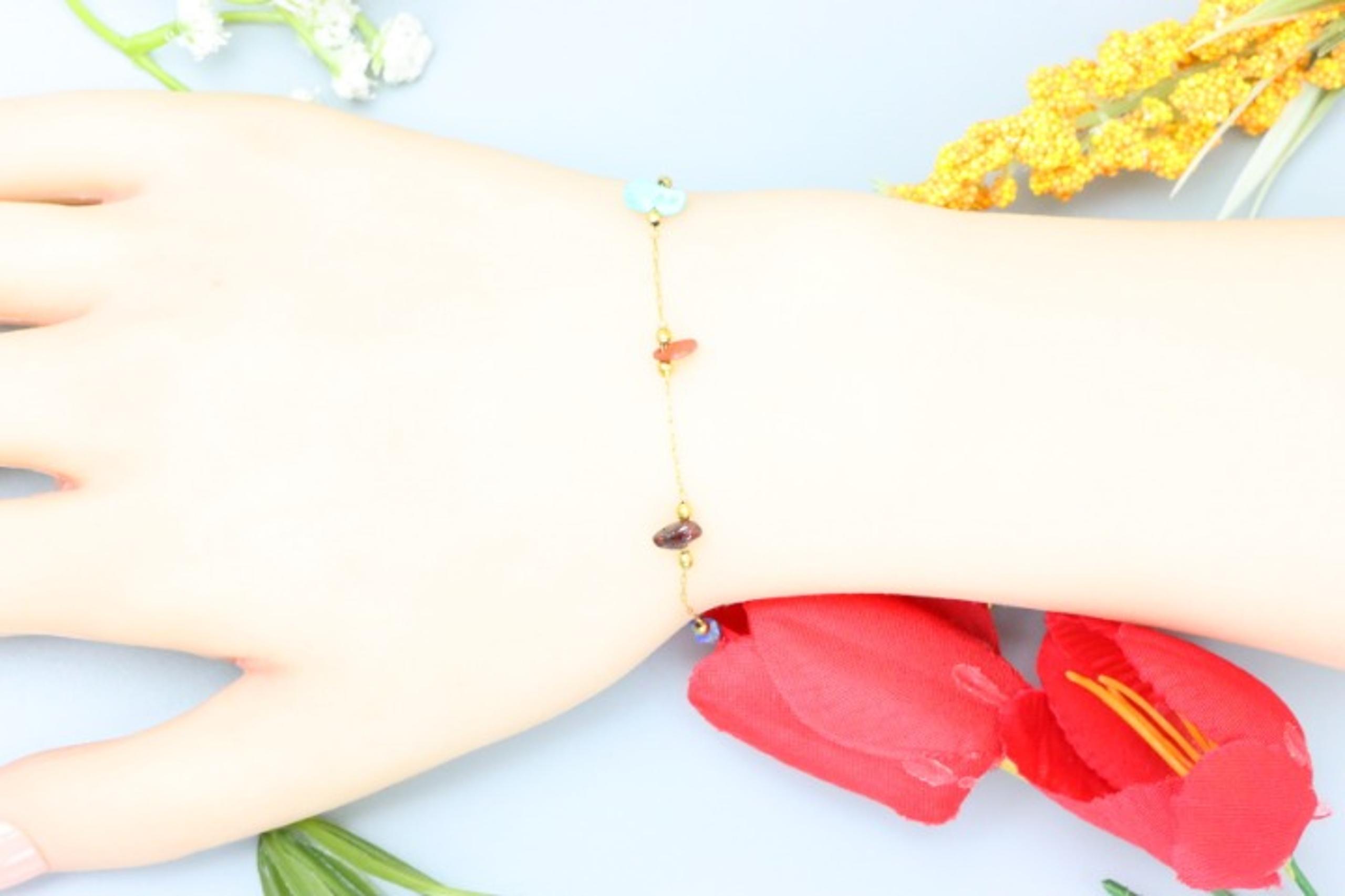 "Elegant & Trendy Bracelet, A Perfect Gift for Women, Thoughtful, EVCH1110