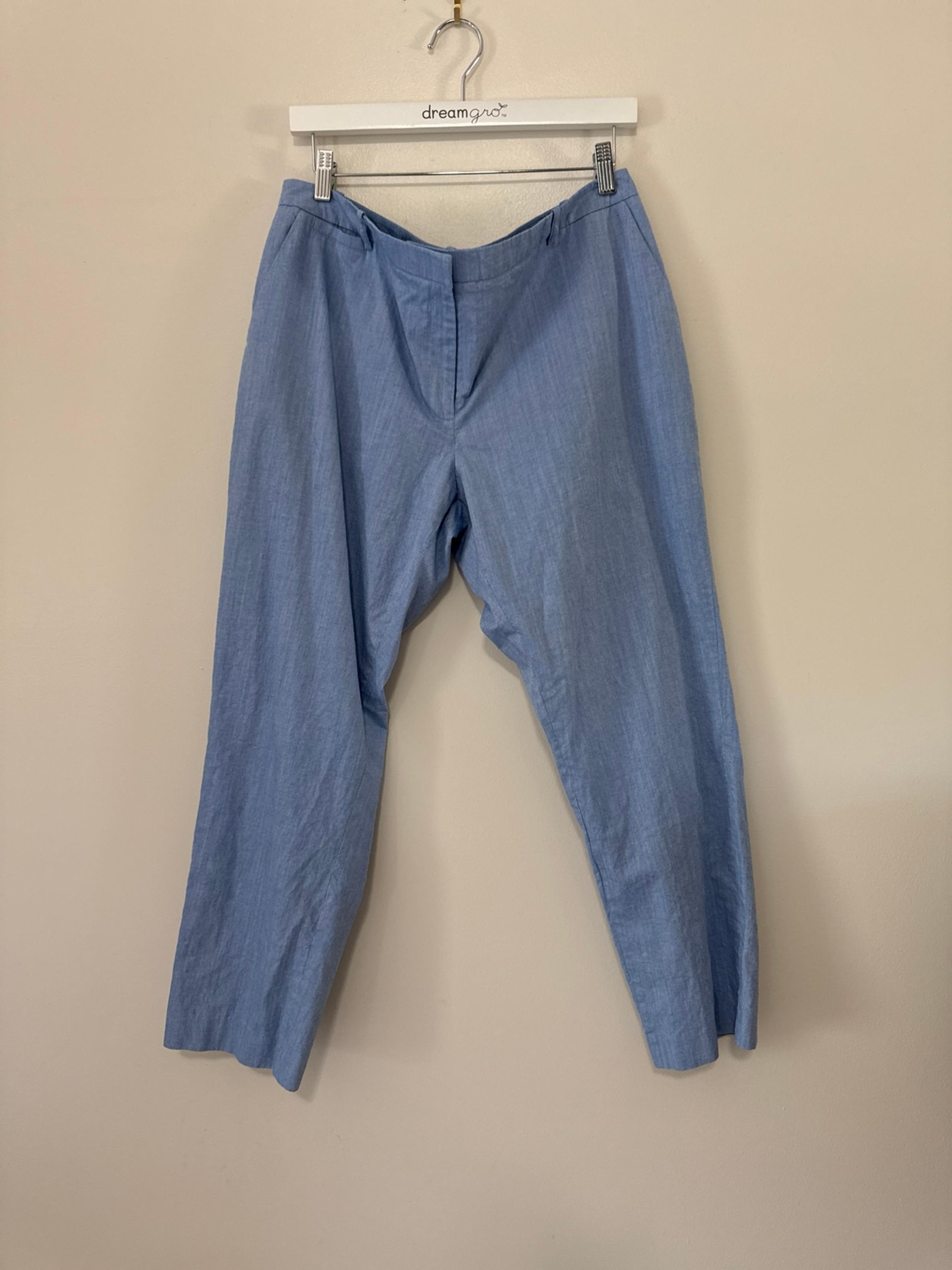 Tommy Hilfiger light blue dress pant with pockets in size 14