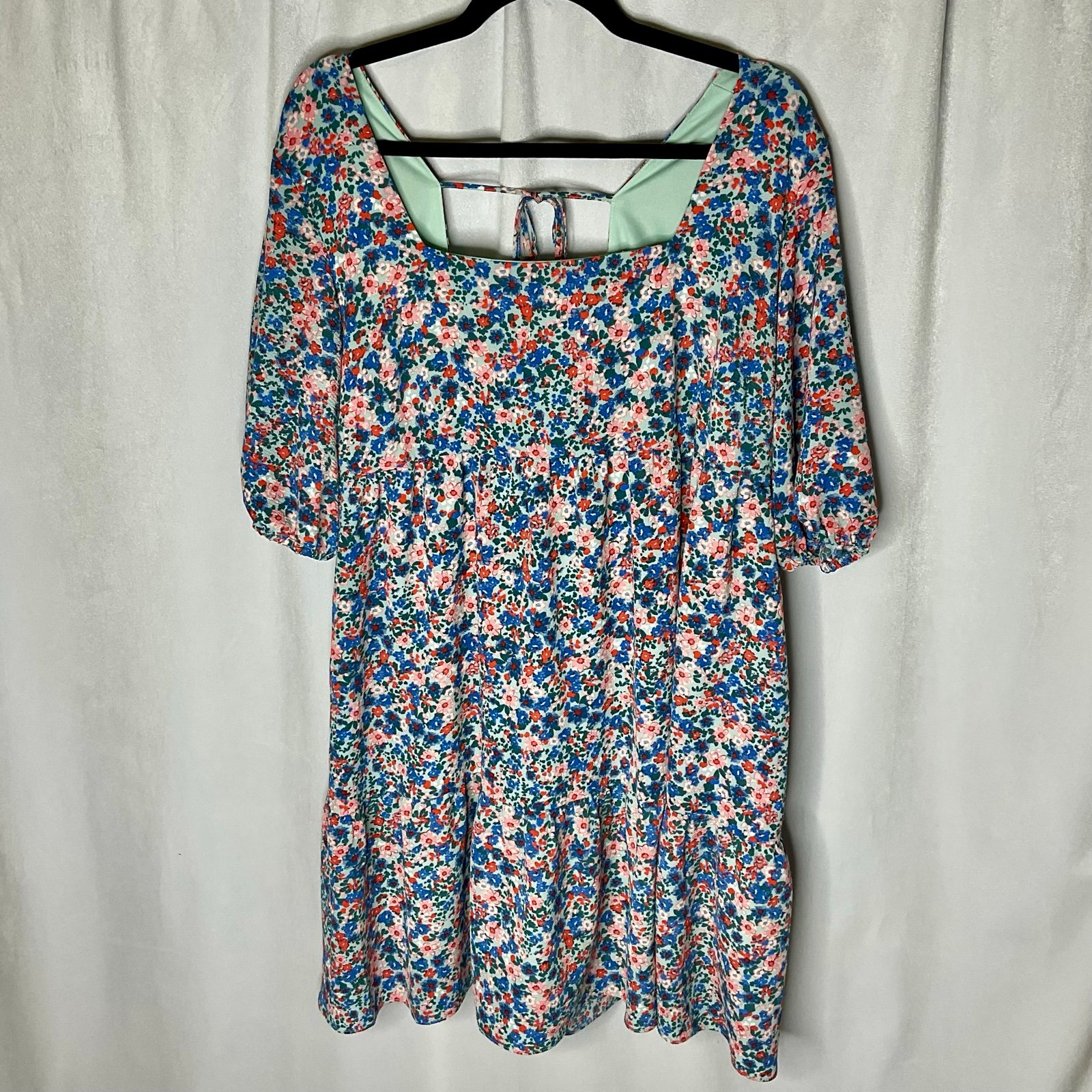 NWT BCBG Paris Tie Back Chiffon Floral Dress Size XXL 20
