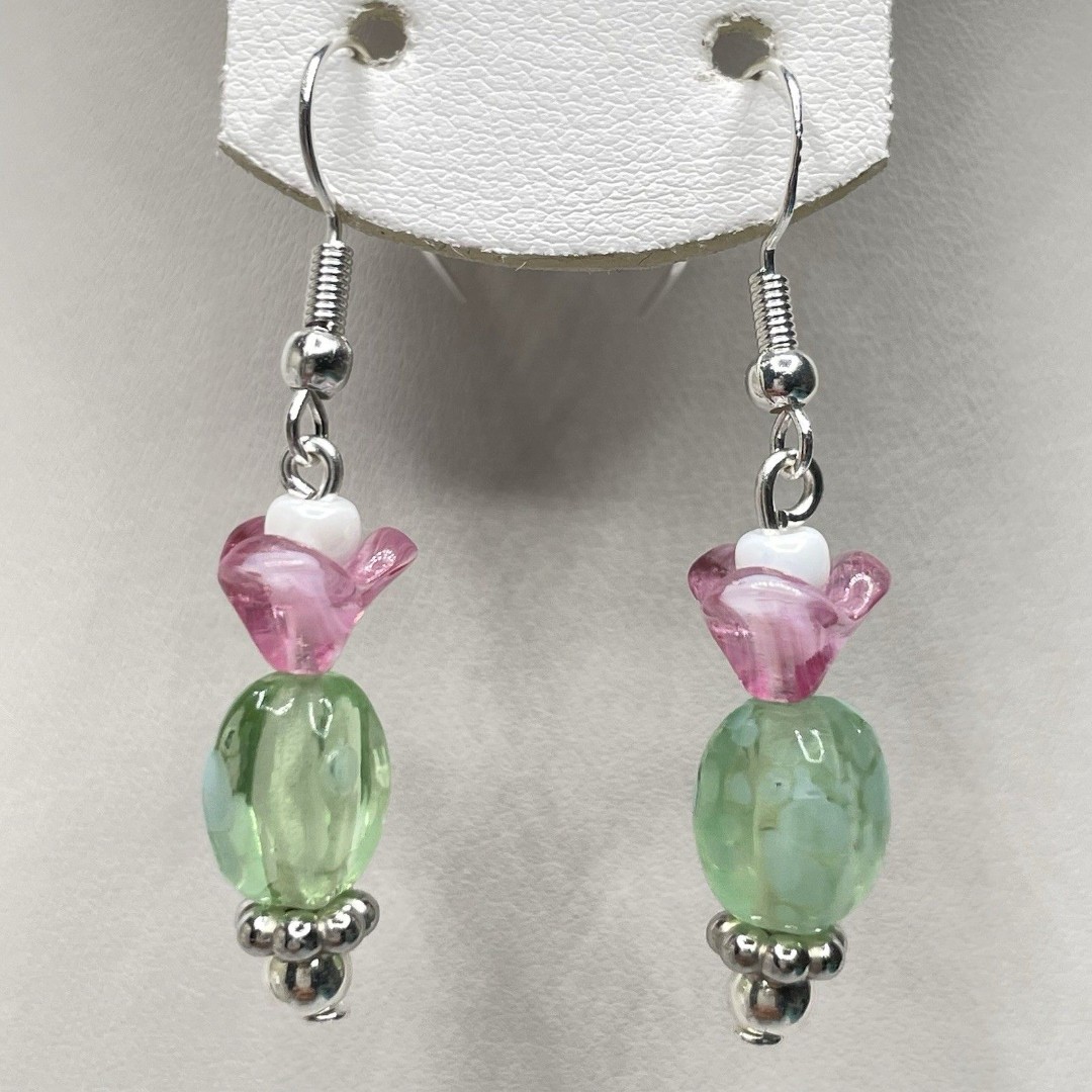 Artisan Boho Pink Green Flower Beaded Silver Tone Dangle Earrings Cute