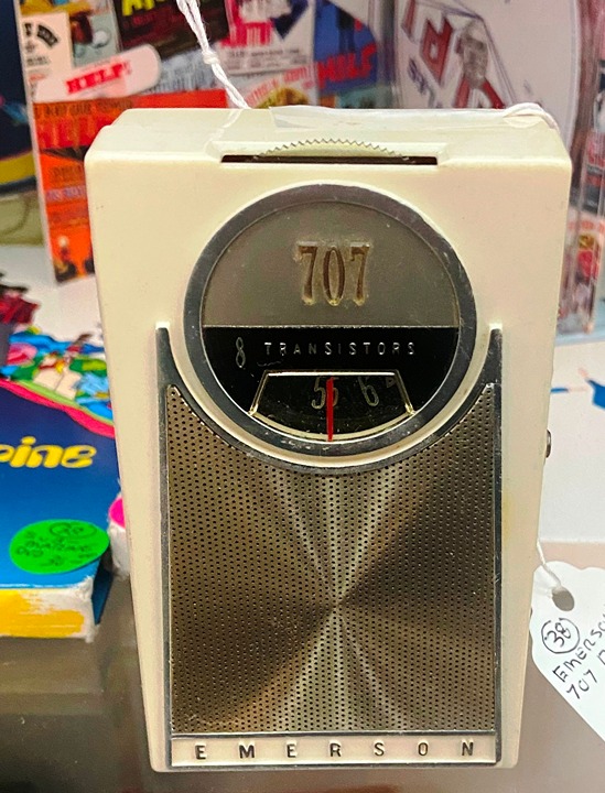 Emerson 707 AM Transistor Radio 1960s Works