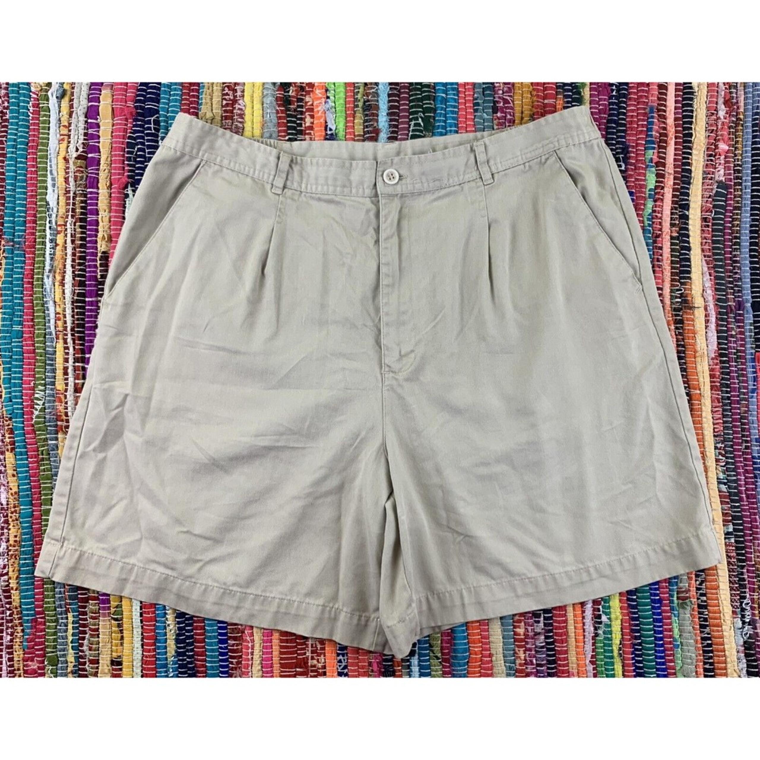 White Stag Women's Shorts Size 16 Casual Chino Beige Cotton Polyester
