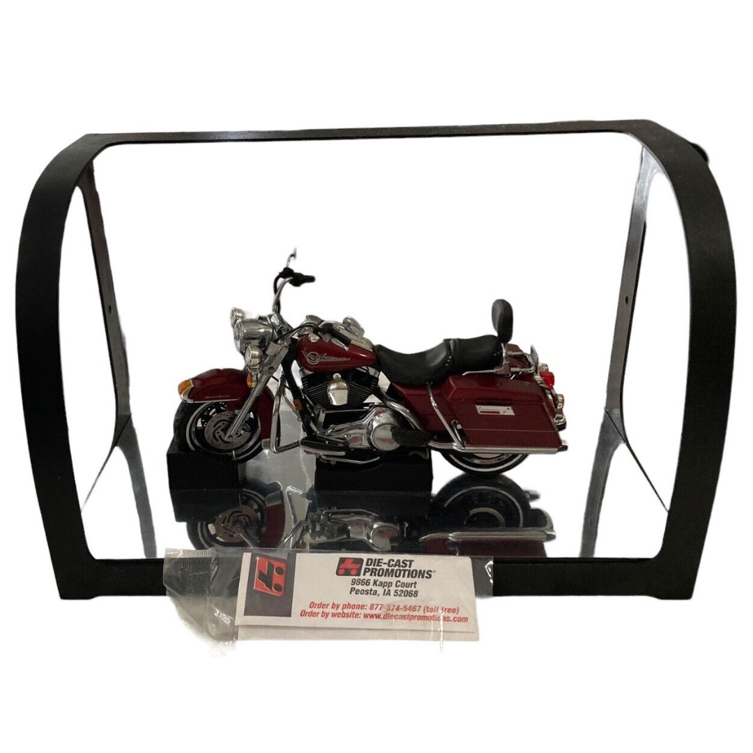 DCP Harley Davidson 1999 FLHR Road King MOTORCYCLE Model 1:12 scale Display Bike
