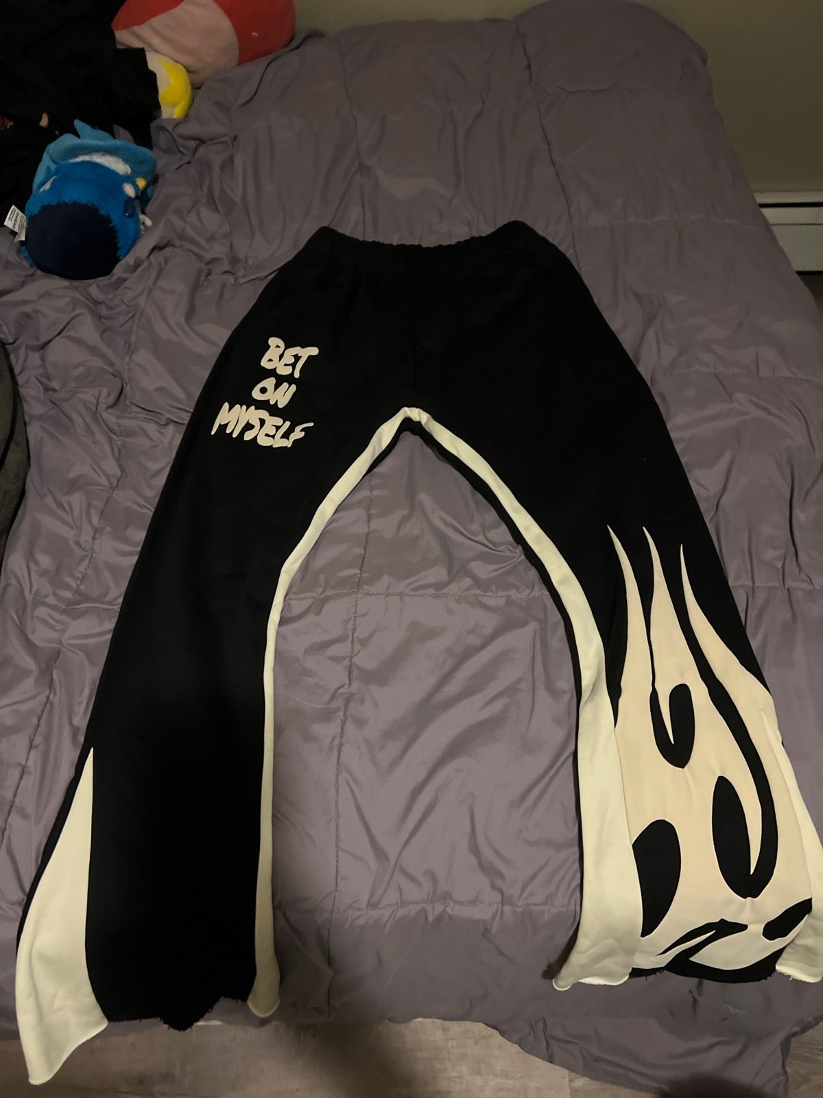 Lotto universal flared sweats