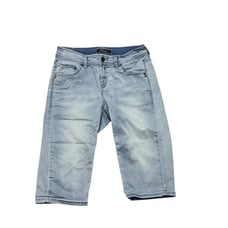 Tommy Bahama Women’s Bremuda Jean Shorts Size 4 Light Denim