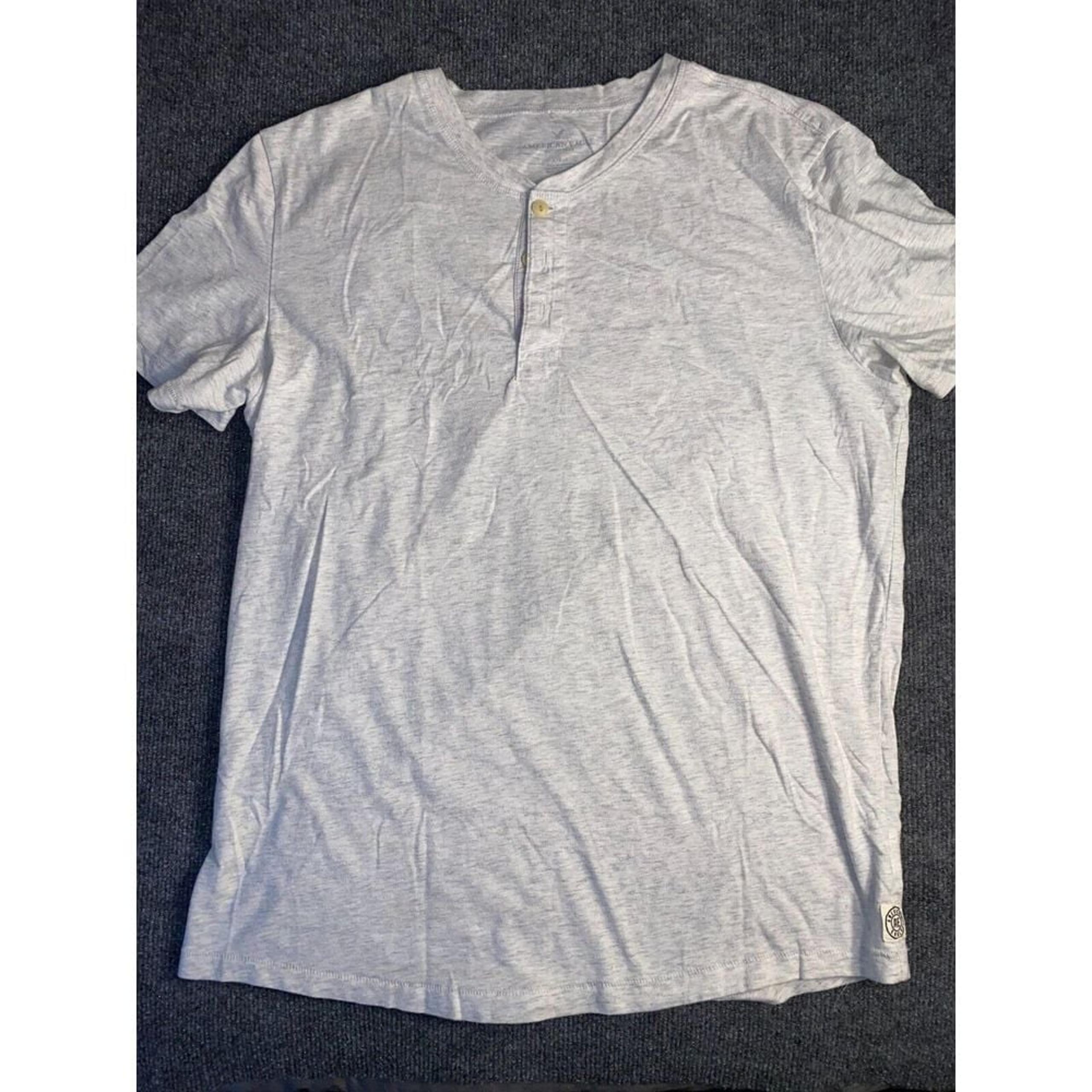American Eagle Outfitter Tee Shirt Mens Large Gray Regular Short Sleeve Henley