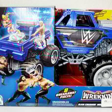 WWE Mattel Wrekkin Slam Crusher Monster Truck 8 Breakaway Pieces