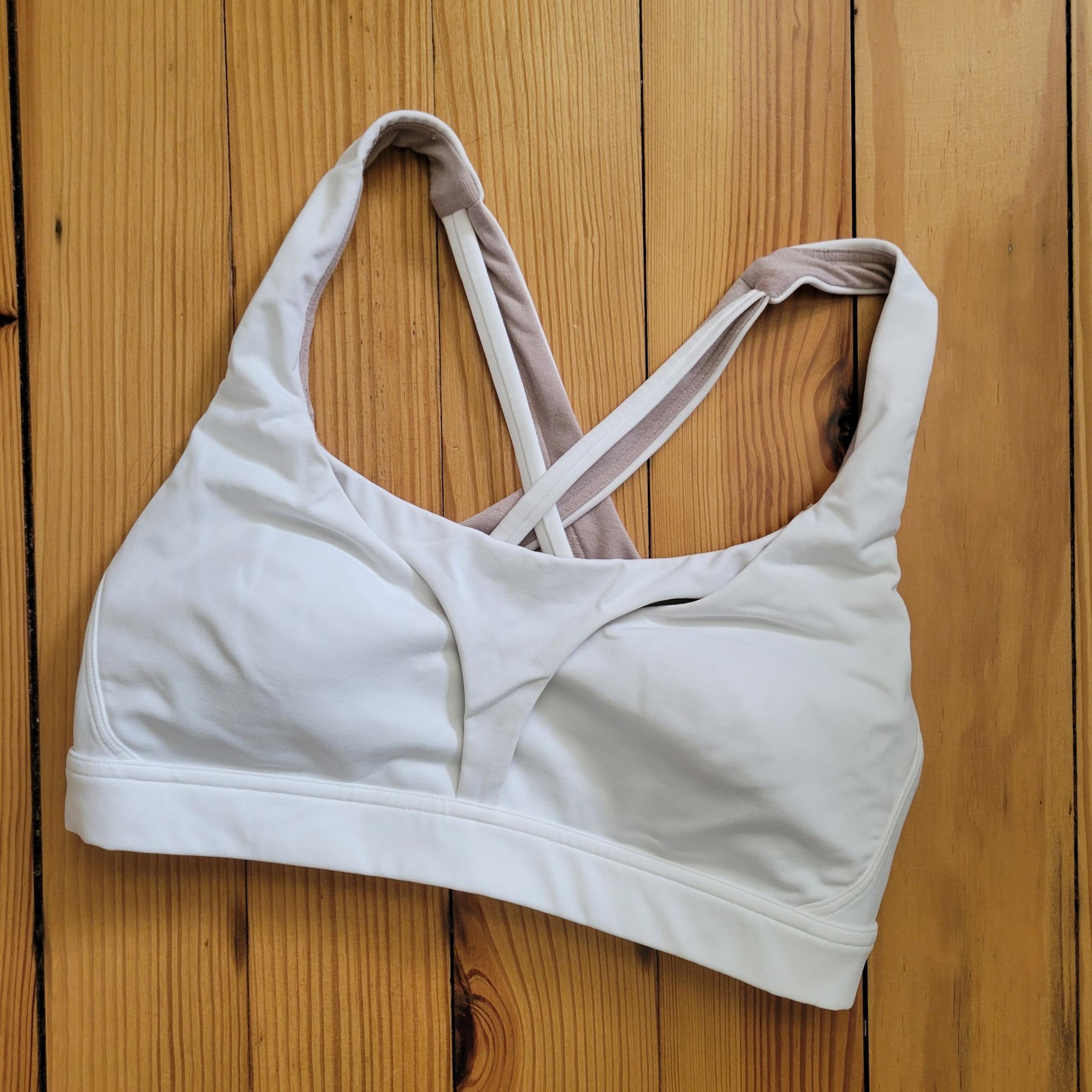 Lululemon white stash it all sports bra top padded 6