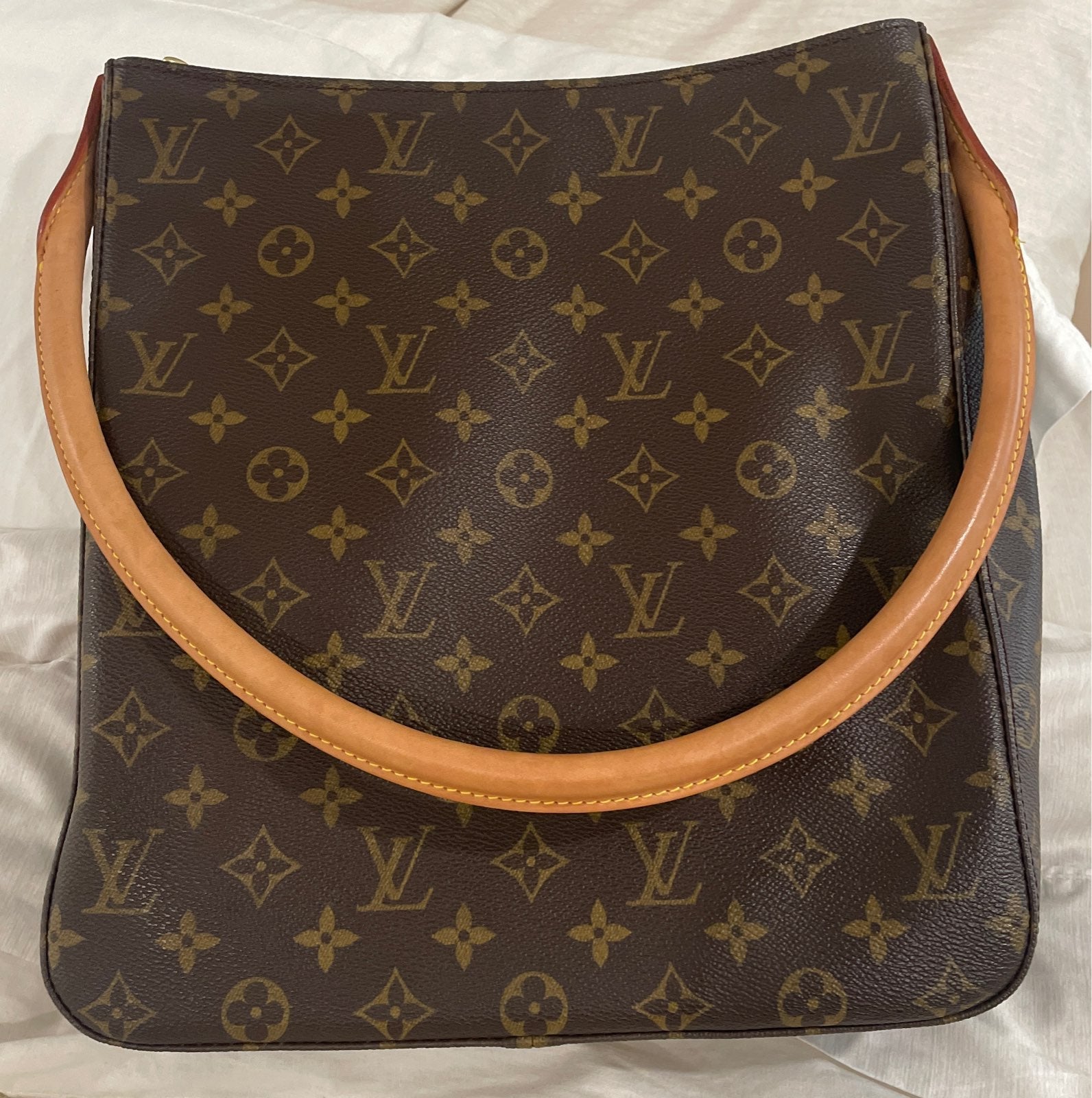 Louis Vuitton Looping GM Handbag Monogra