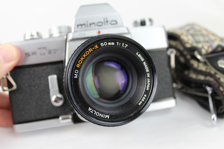 vintage 35mm camera Minolta SRT 201 SLR JAPAN strap Rokkor-x 50mm 1:1.7 lens