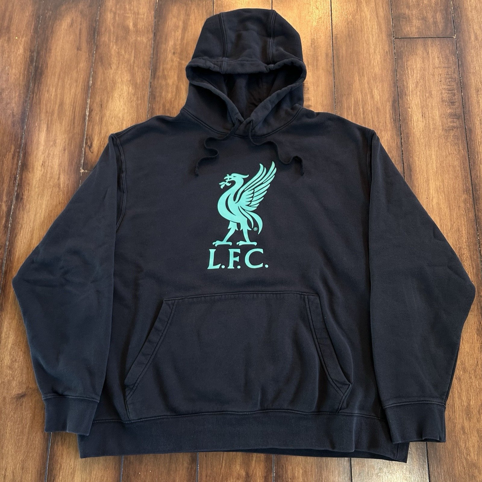 Nike Liverpool FC LFC Hoodie Men’s XXL Pullover Big Swoosh Premier League