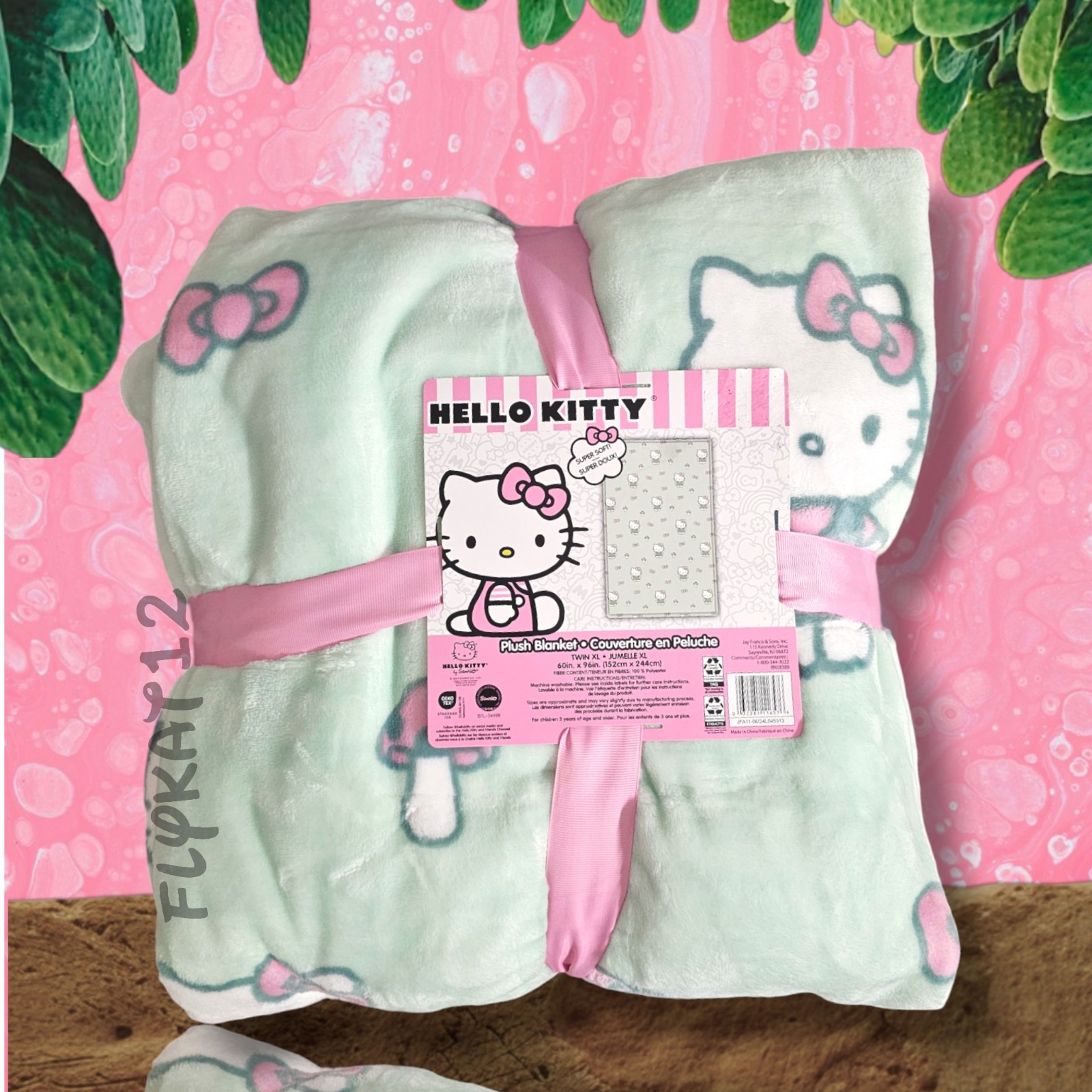 Hello Kitty Green Mushroom Plush Twin XL Blanket
