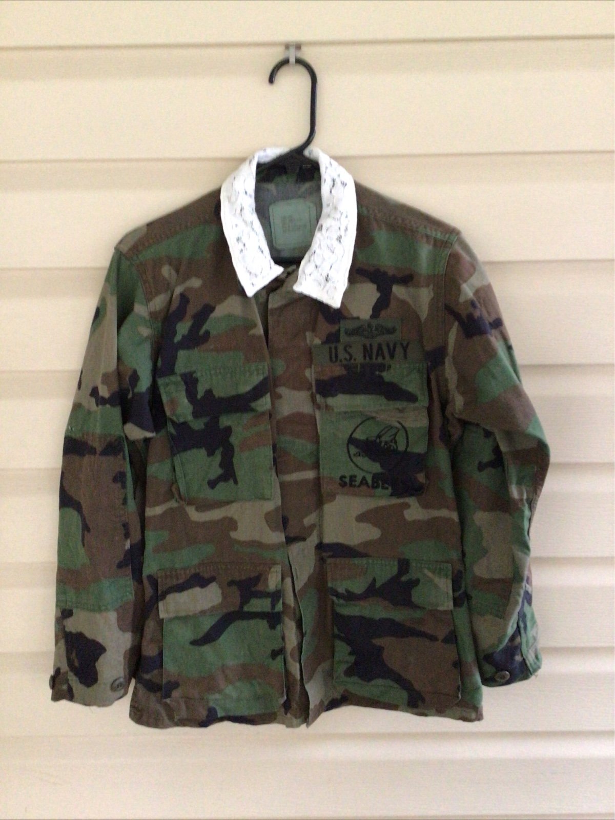UPCYCLED REFASHIONED CAMO JACKET sz mens xs