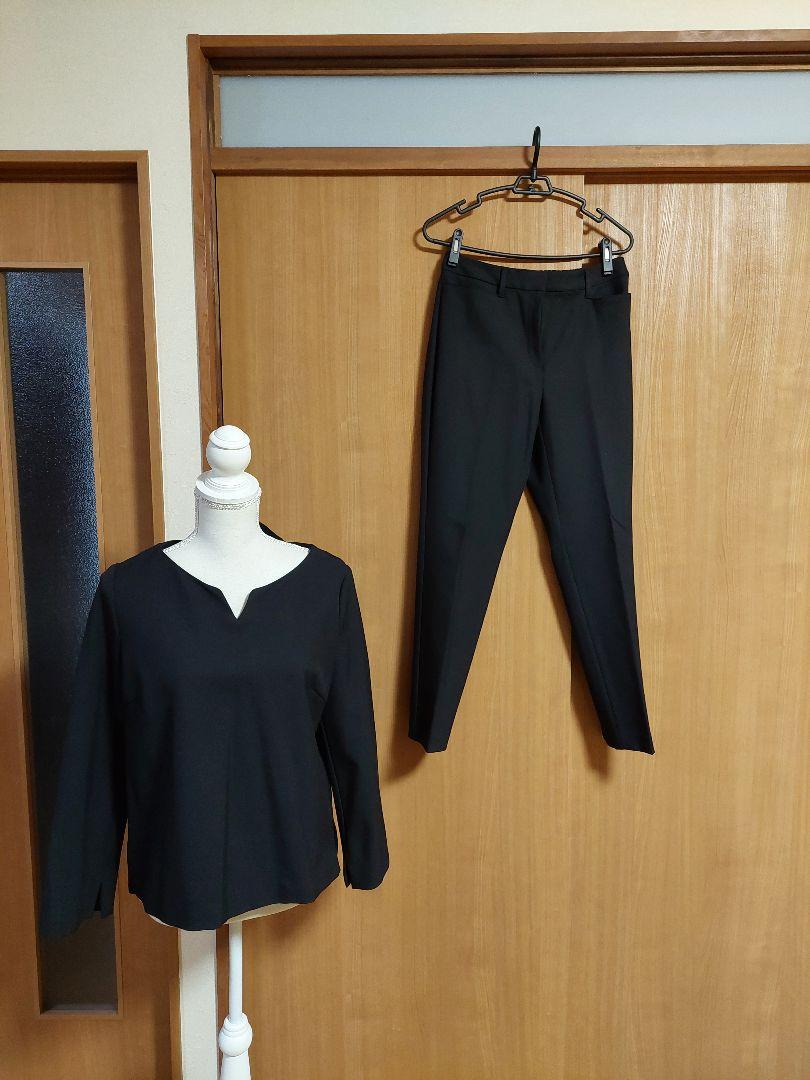 Unused PLST Black V-Neck Top and Pants Set