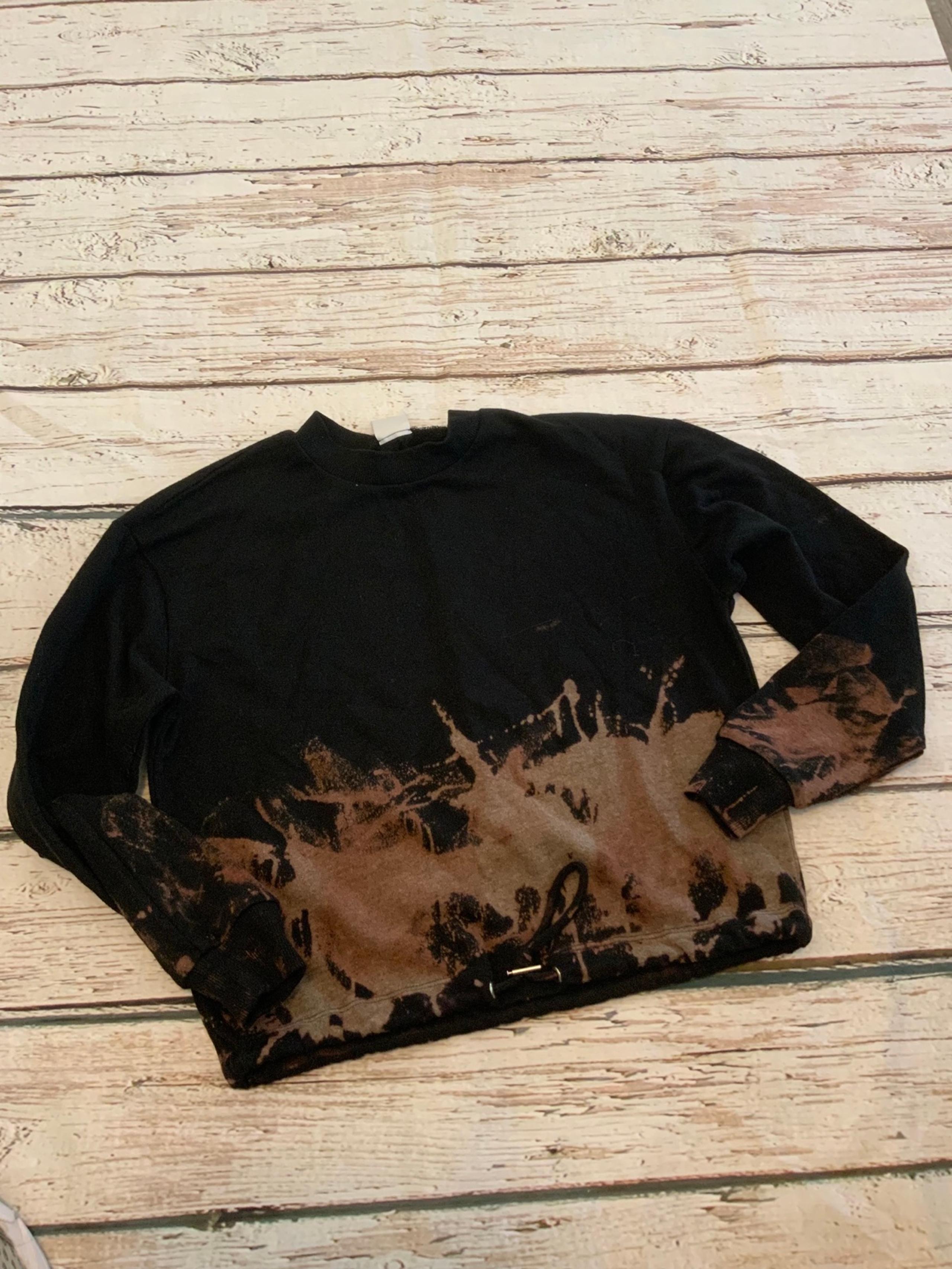 No Boundaries Bleached Tie Dye Sweatshirt XS