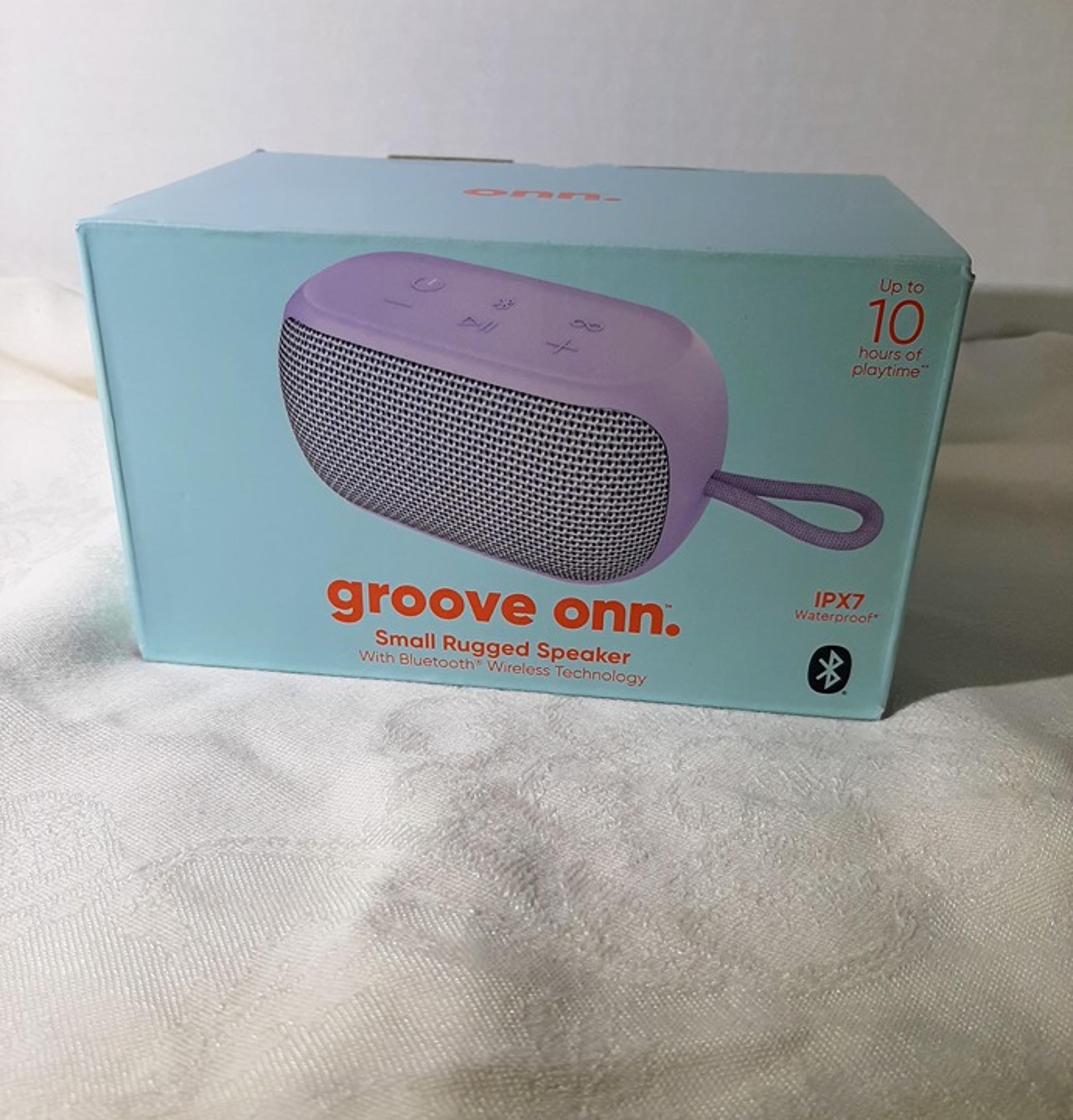Groove onn. Small Rugged Waterproof Bluetooth Speaker IPX7
