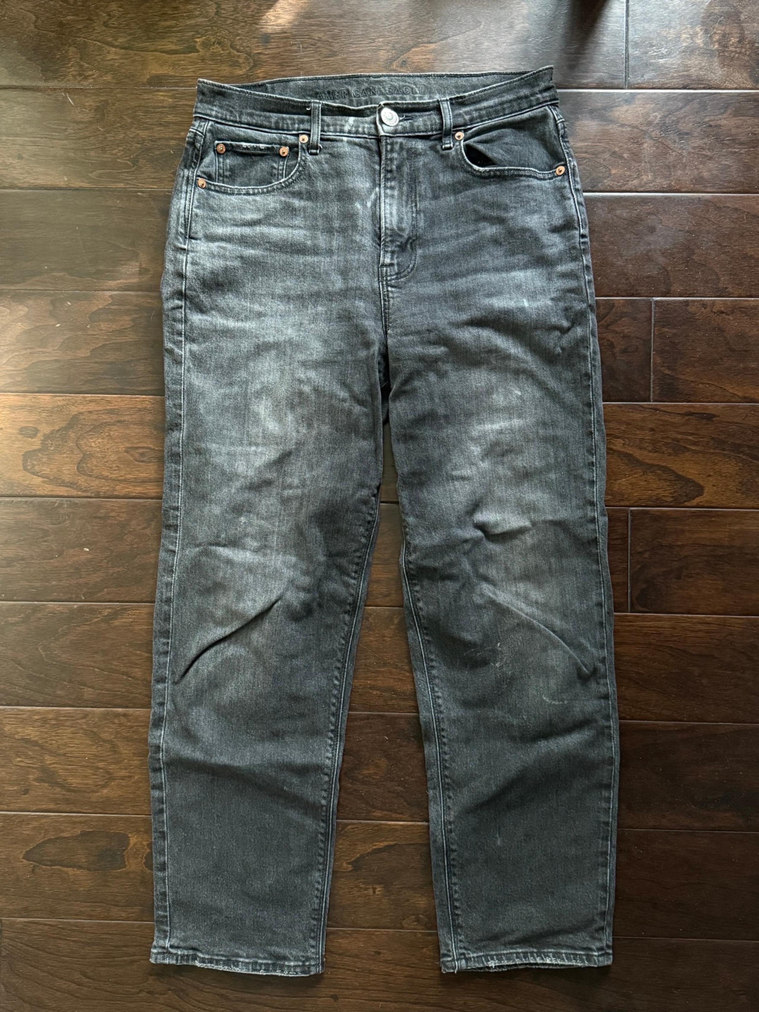 american eagle 90s boyfriend baggy jeans