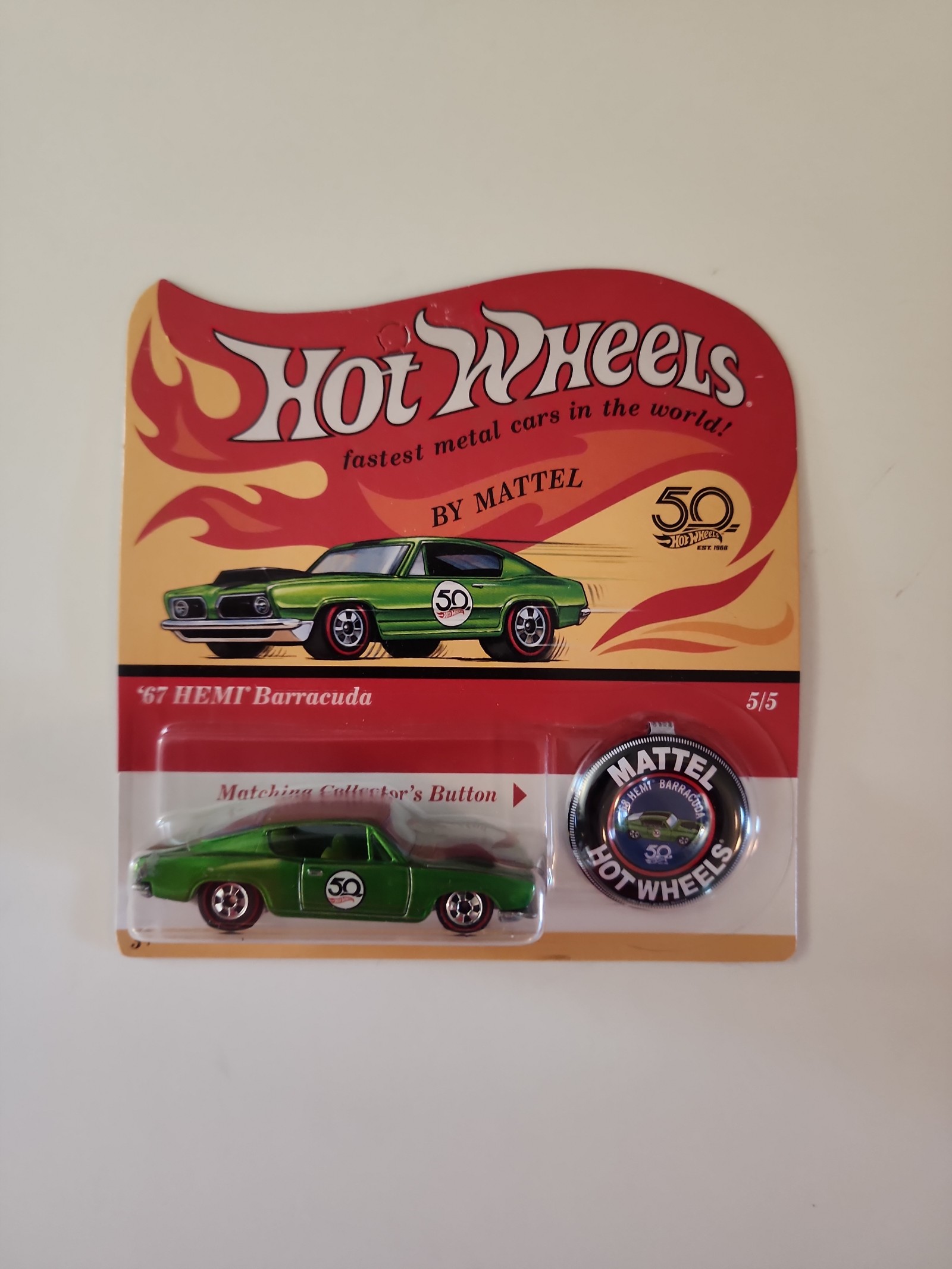 Hot Wheels 67 HEMI Barracuda 50th Anniversary 2017 NIP