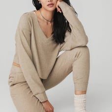 Alo yoga muse v neck