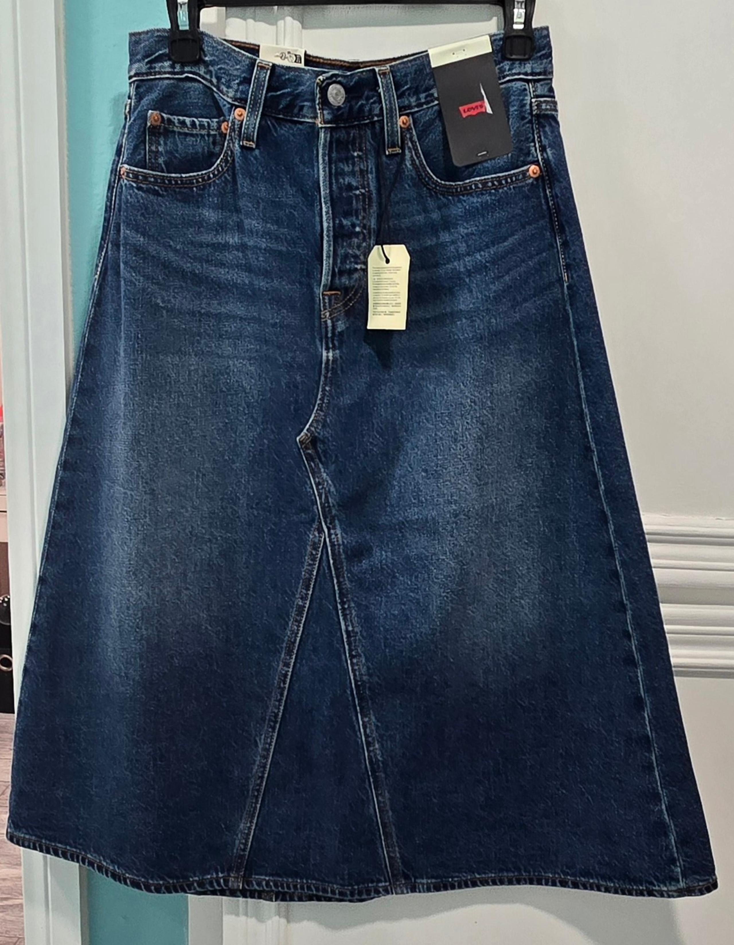 NWT Levi's Premium High Rise A-Line Skirt