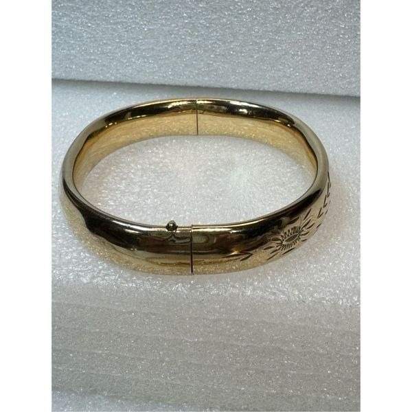 Vintage 12KT Yellow Gold Filled Flower Leaf Etch Bangle Bracelet 7”