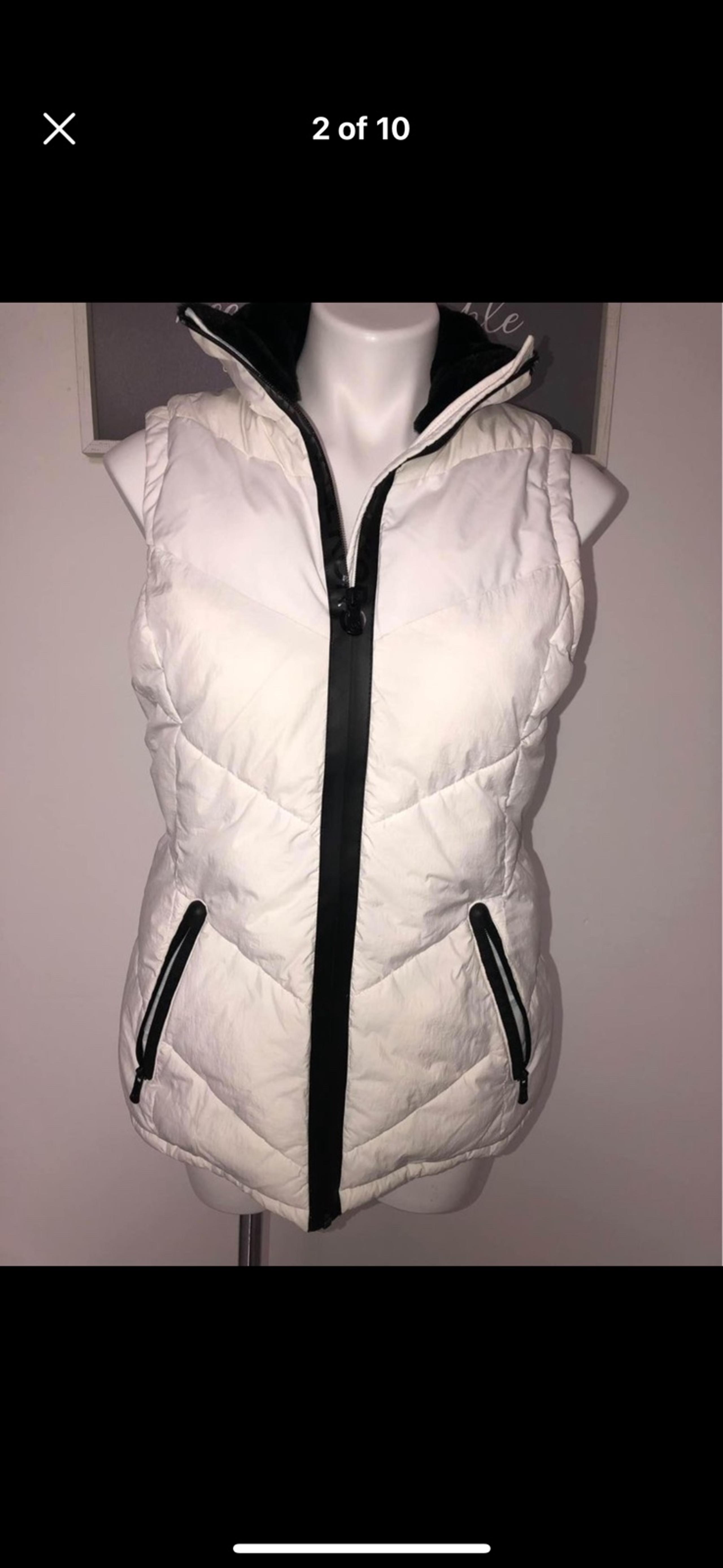 Michael kors womens super warm vest size medium great condition no hood