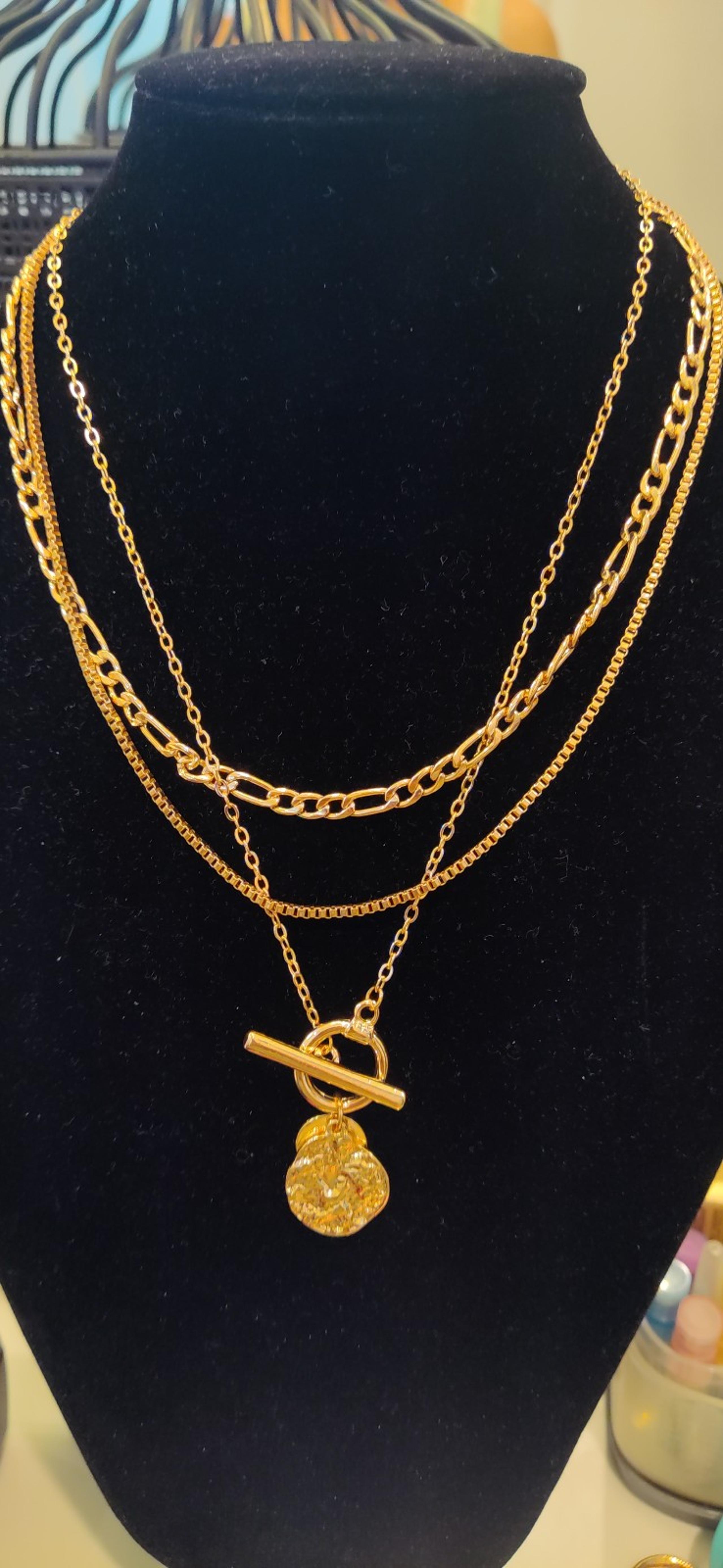 Triple Gold Necklace Super Cute! NWT - FOREVER 21