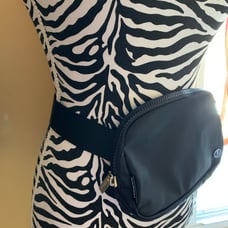 Lululemon Everywhere Belt Bag